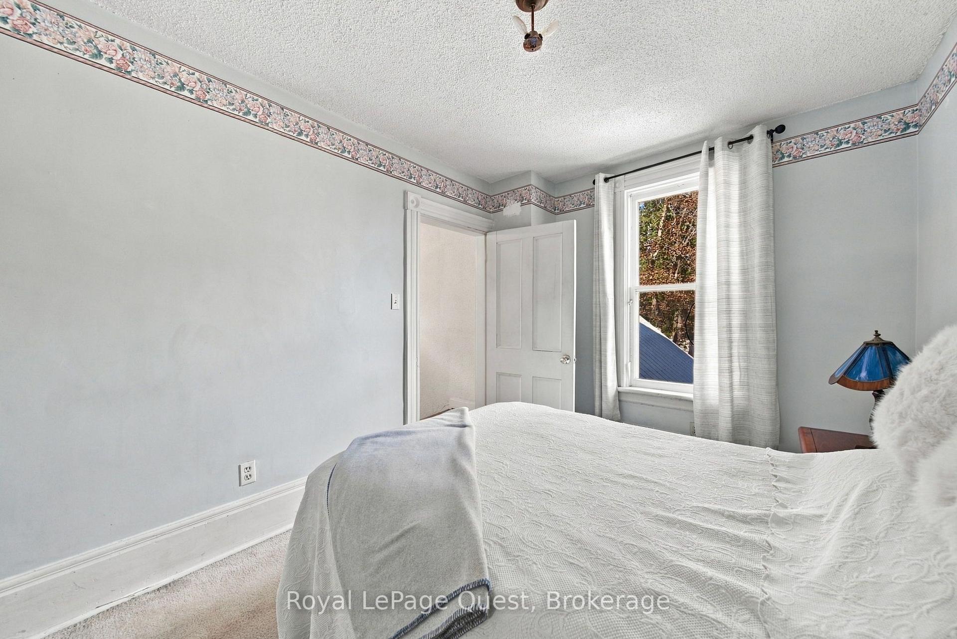 Photo 18 of 148 Coldwater Road W, Orillia — HOMEH