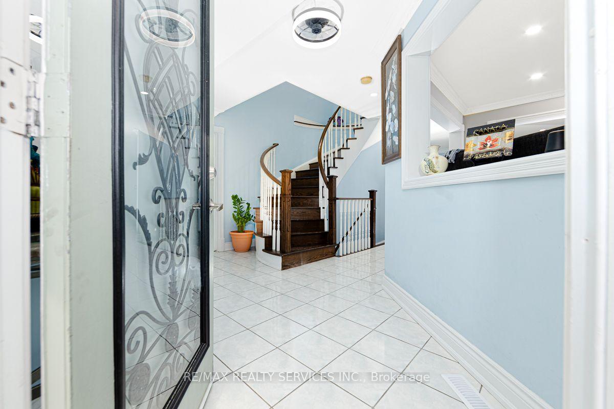 Photo 6 of 64 Strickland Drive, Ajax, Central West — HOMEH