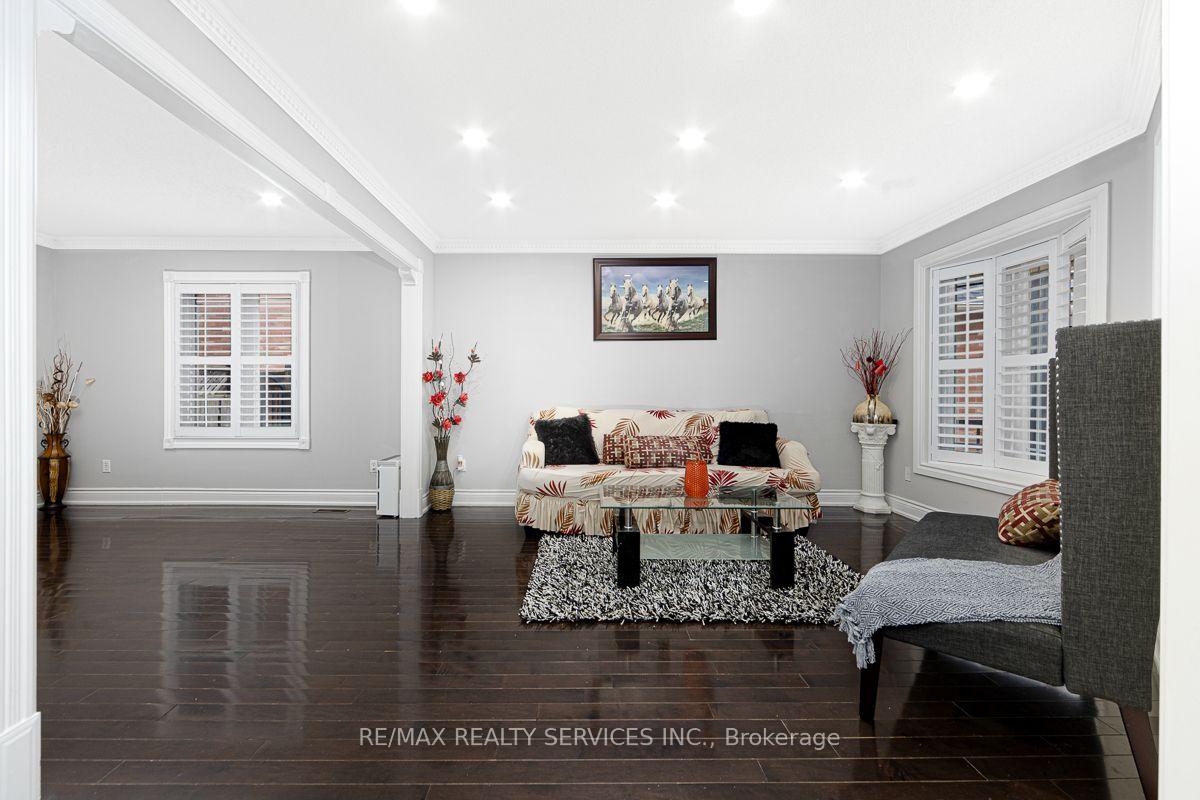 Photo 7 of 64 Strickland Drive, Ajax, Central West — HOMEH