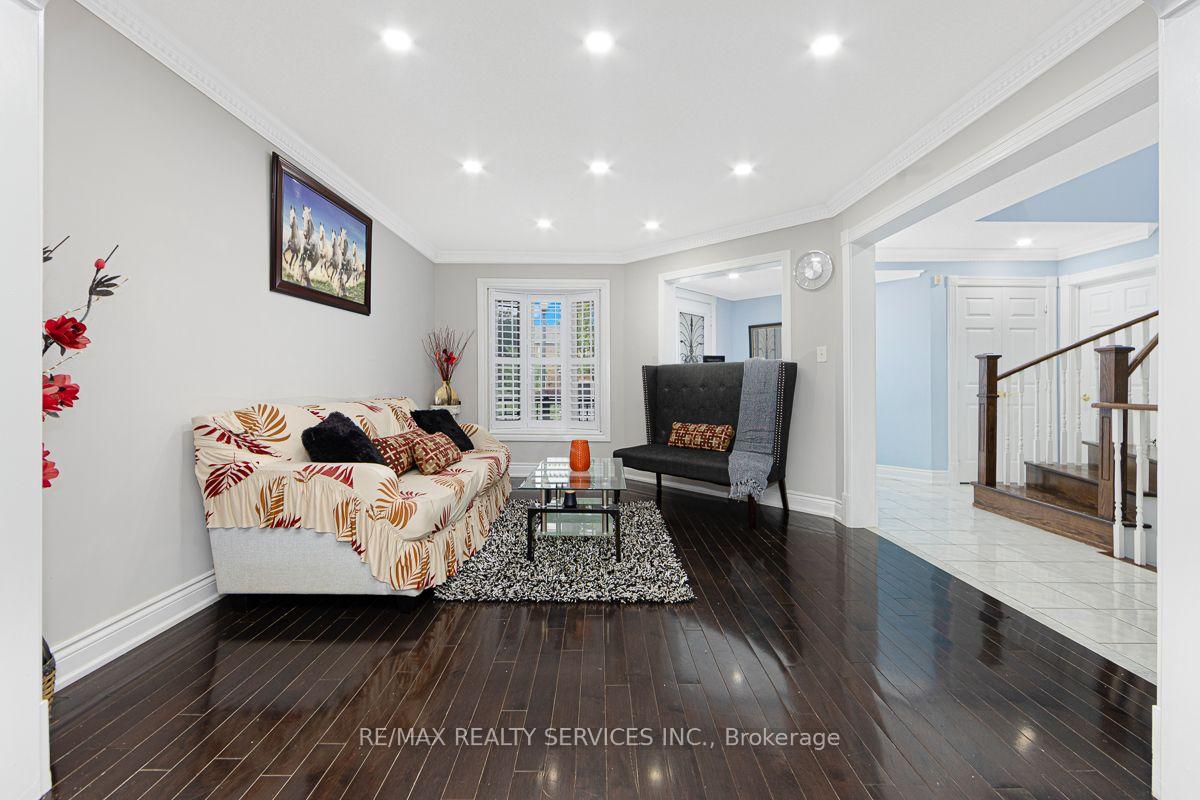 Photo 8 of 64 Strickland Drive, Ajax, Central West — HOMEH