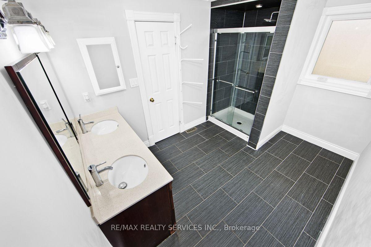 Photo 23 of 64 Strickland Drive, Ajax, Central West — HOMEH