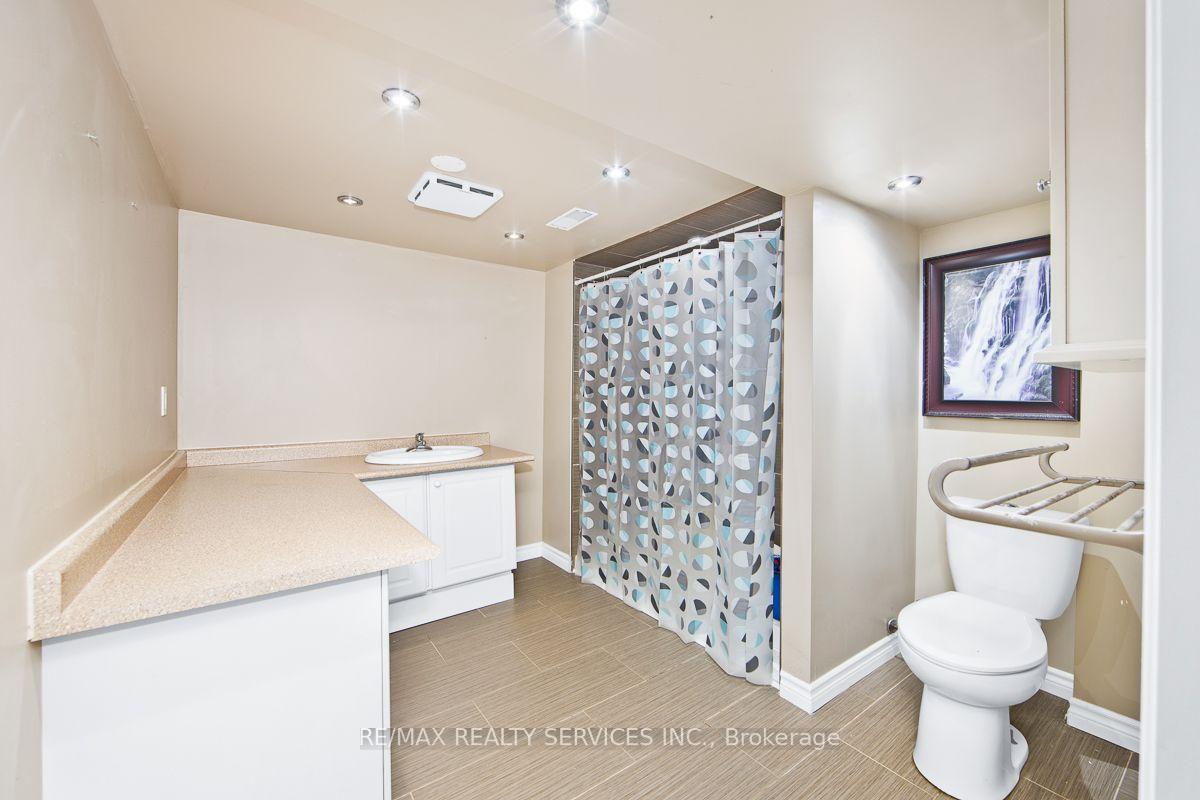 Photo 32 of 64 Strickland Drive, Ajax, Central West — HOMEH