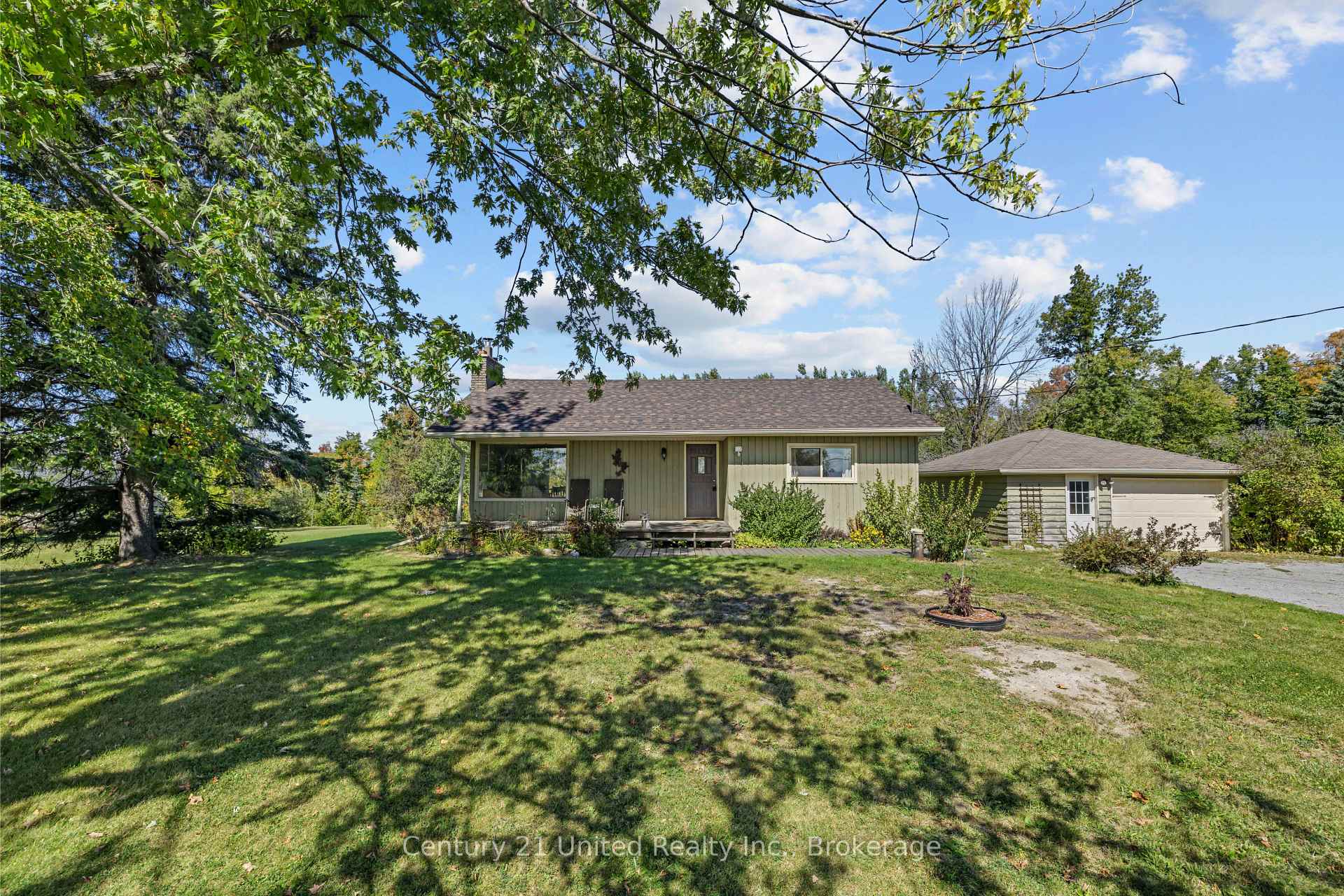 Photo 3 of 1676 8th Line, Selwyn — HOMEH