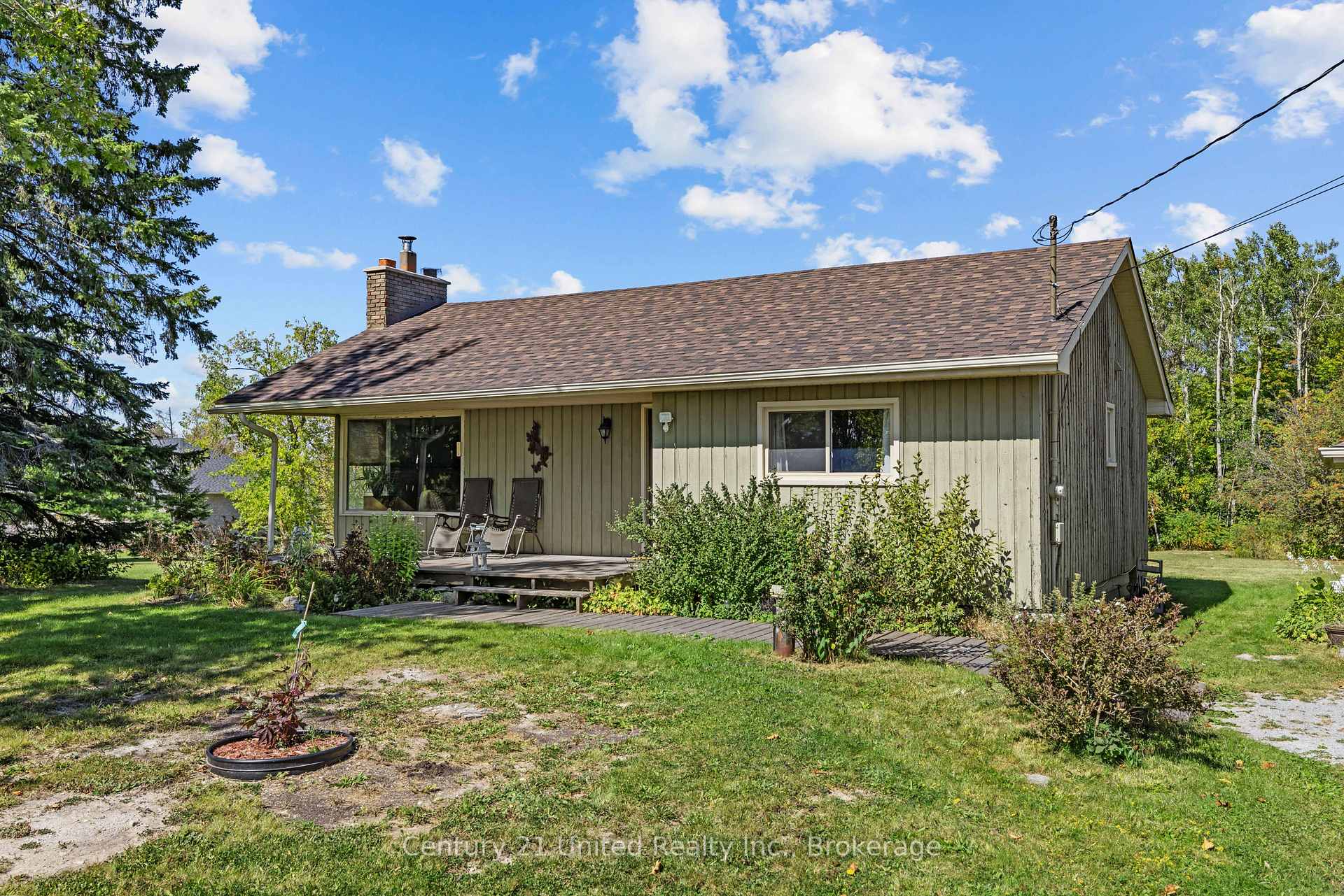 Photo 4 of 1676 8th Line, Selwyn — HOMEH
