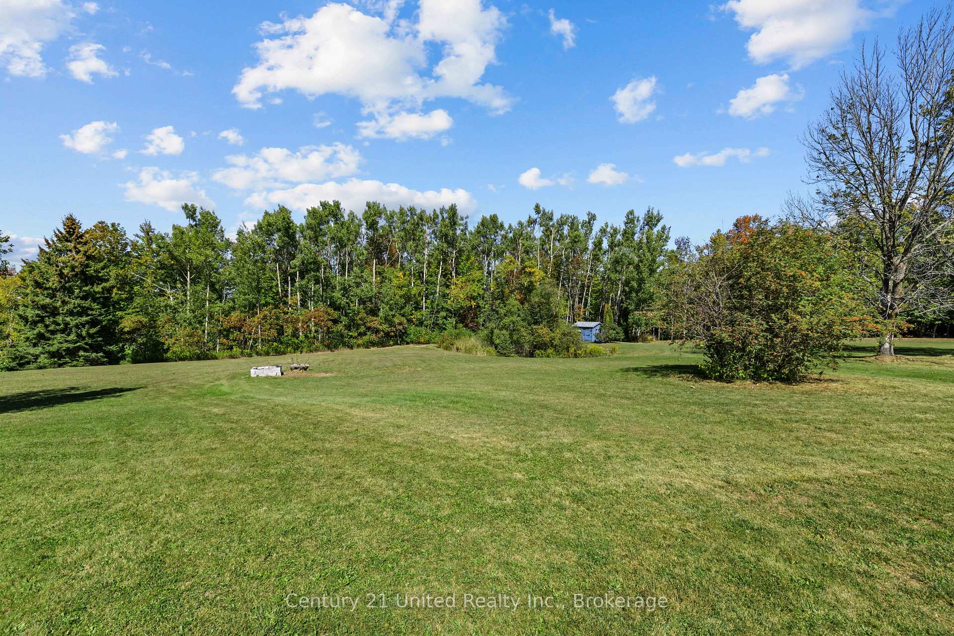 Photo 6 of 1676 8th Line, Selwyn — HOMEH