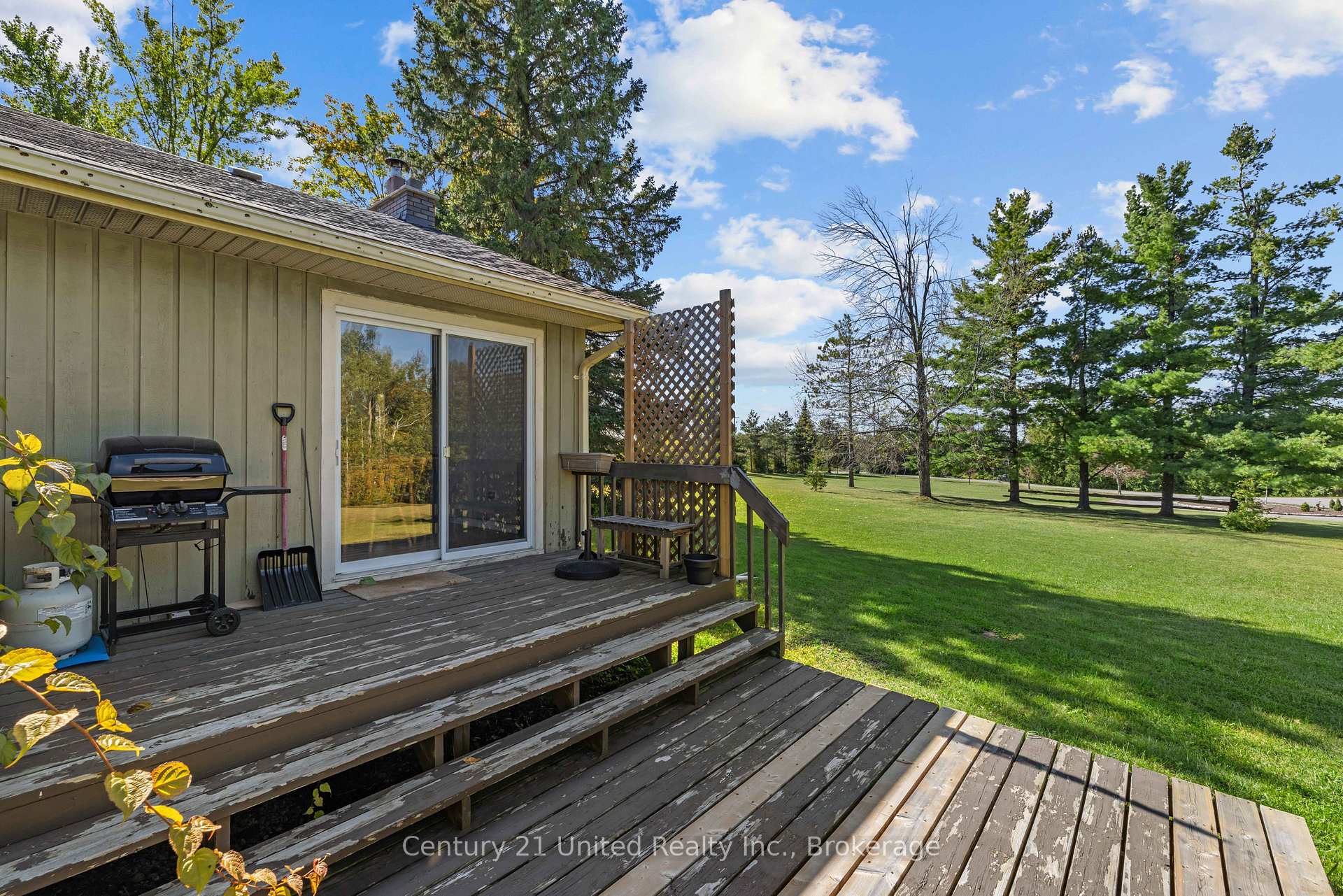Photo 7 of 1676 8th Line, Selwyn — HOMEH