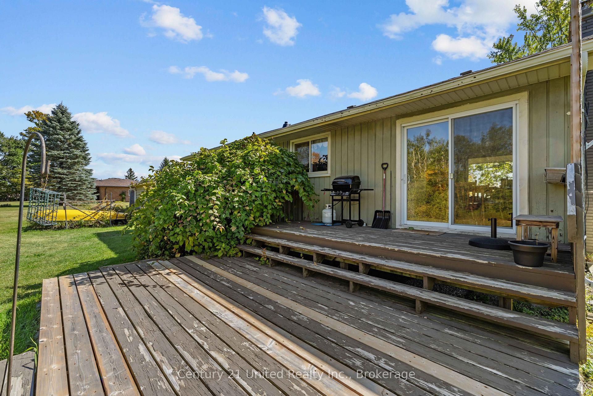 Photo 8 of 1676 8th Line, Selwyn — HOMEH
