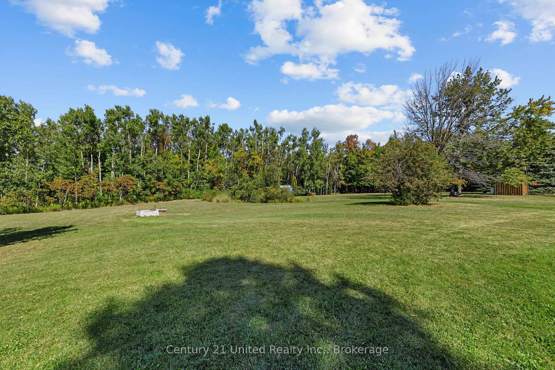 Photo 9 of 1676 8th Line, Selwyn — HOMEH