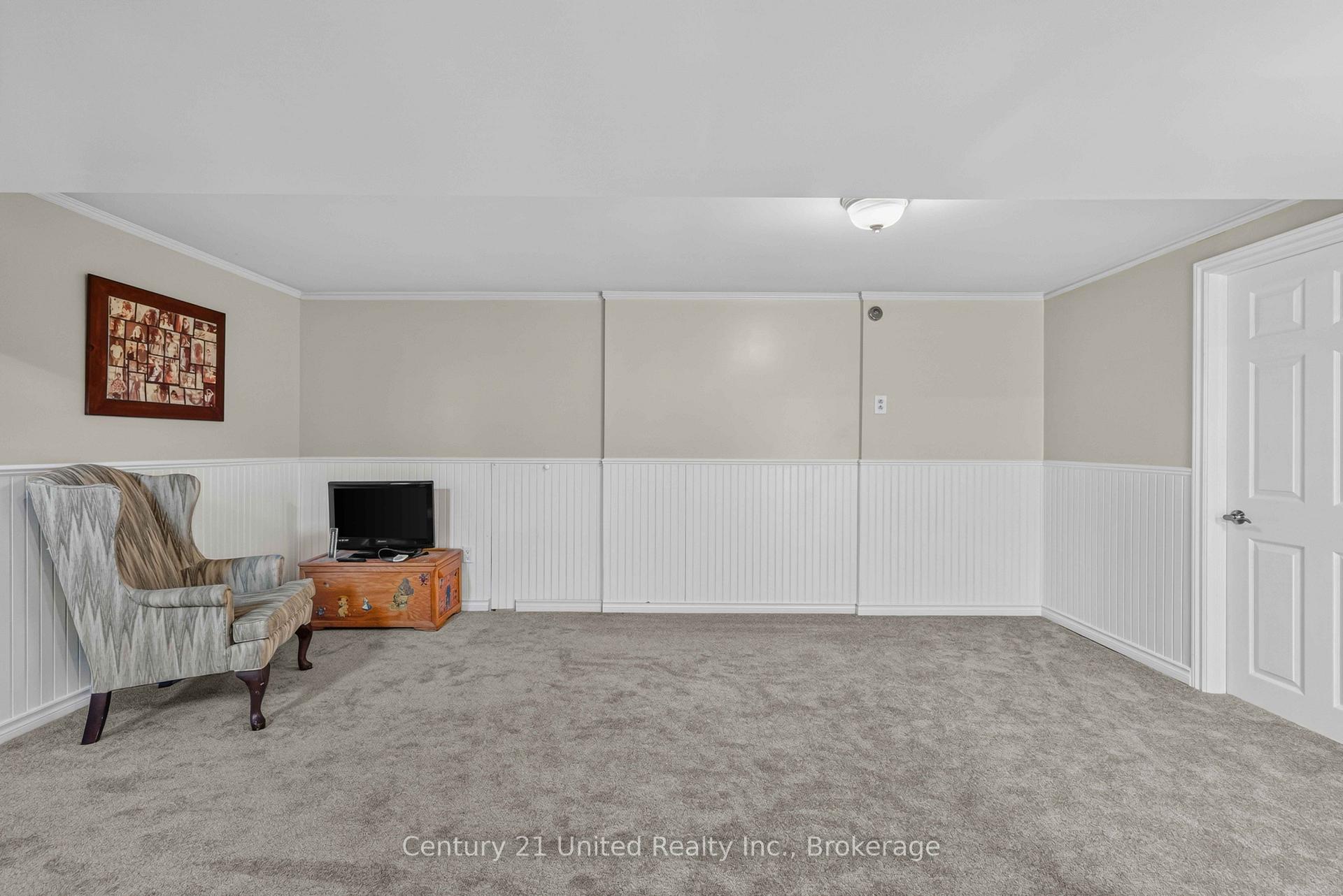 Photo 31 of 1676 8th Line, Selwyn — HOMEH