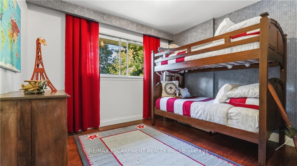 Photo 27 of 517 Rosedale Crescent, Burlington, Roseland — HOMEH