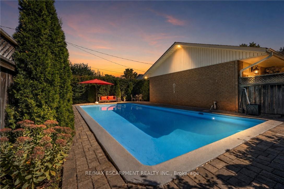 Photo 43 of 517 Rosedale Crescent, Burlington, Roseland — HOMEH