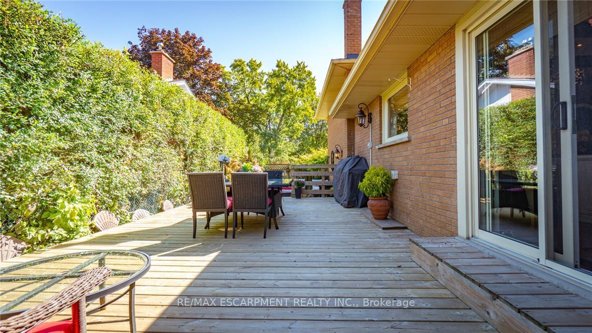 Photo 45 of 517 Rosedale Crescent, Burlington, Roseland — HOMEH