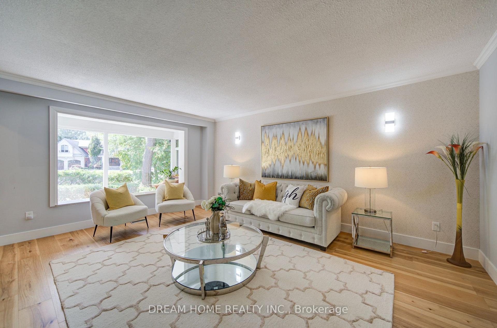 Photo 8 of 2263 Taylor's Orchard, Mississauga, Cooksville — HOMEH