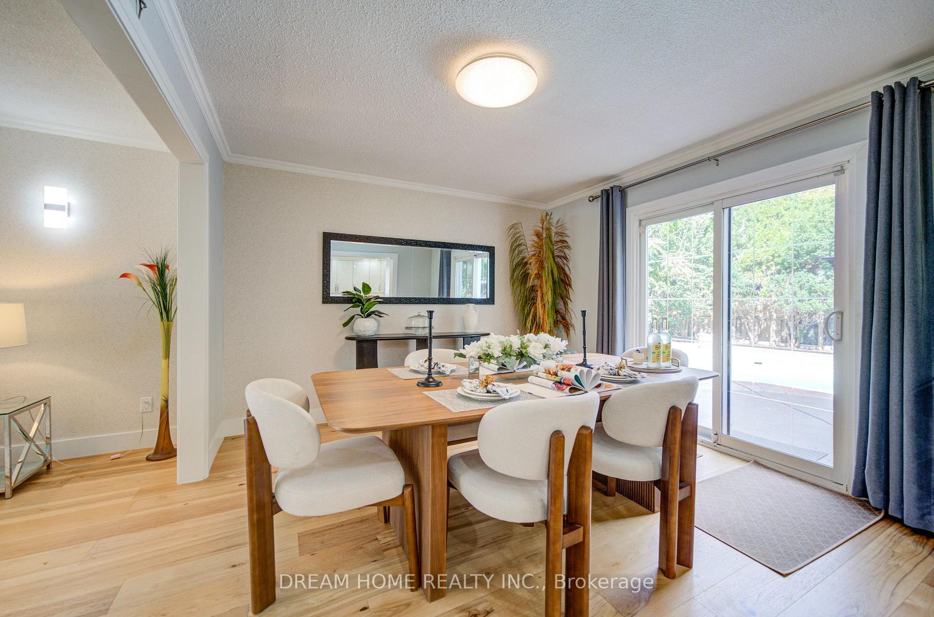Photo 10 of 2263 Taylor's Orchard, Mississauga, Cooksville — HOMEH