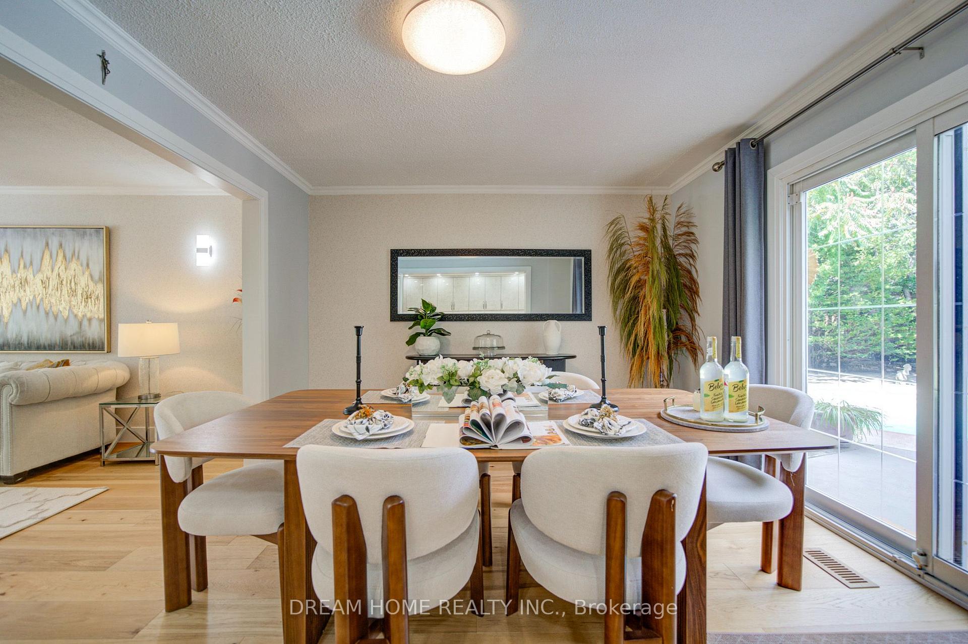 Photo 11 of 2263 Taylor's Orchard, Mississauga, Cooksville — HOMEH