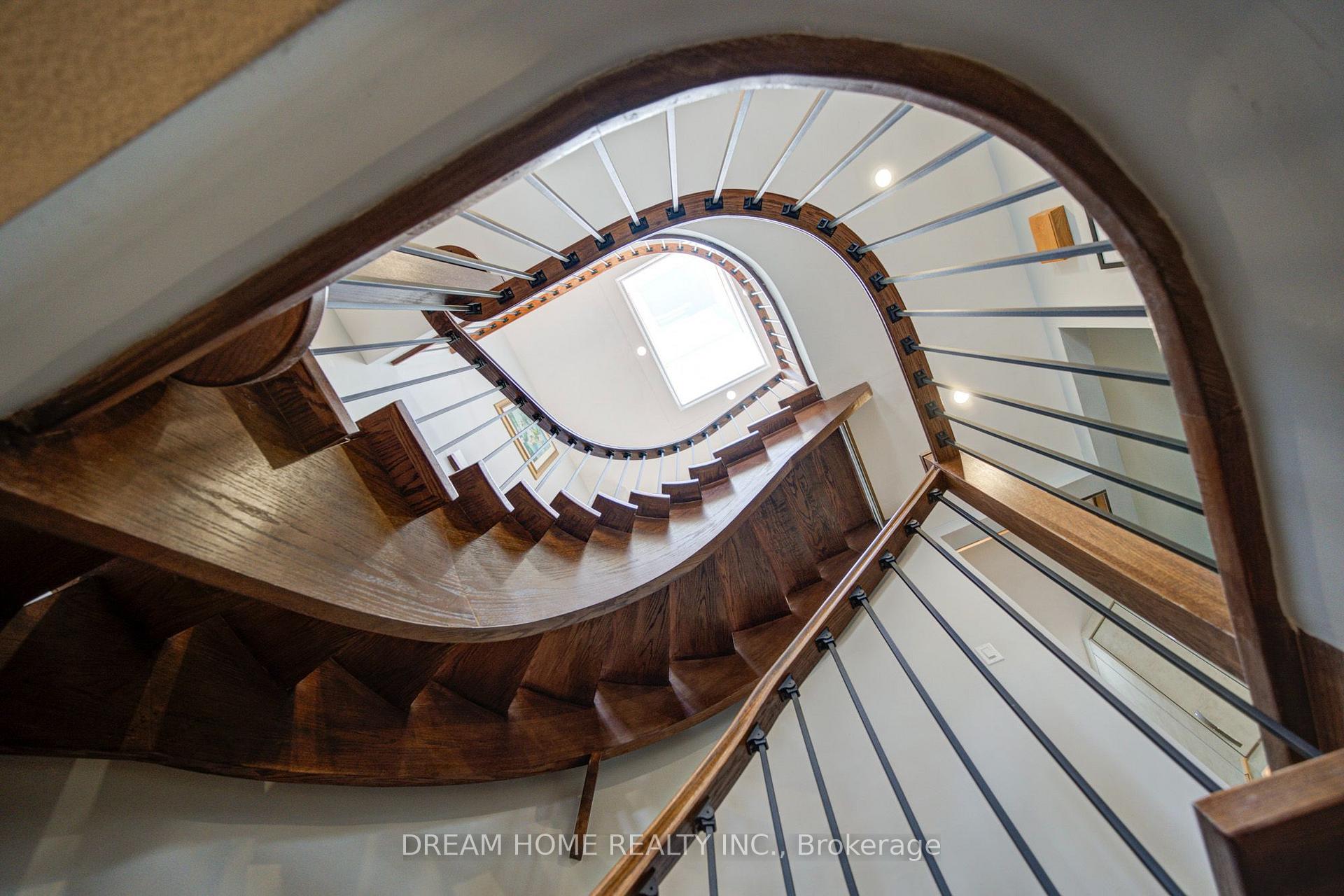 Photo 45 of 2263 Taylor's Orchard, Mississauga, Cooksville — HOMEH