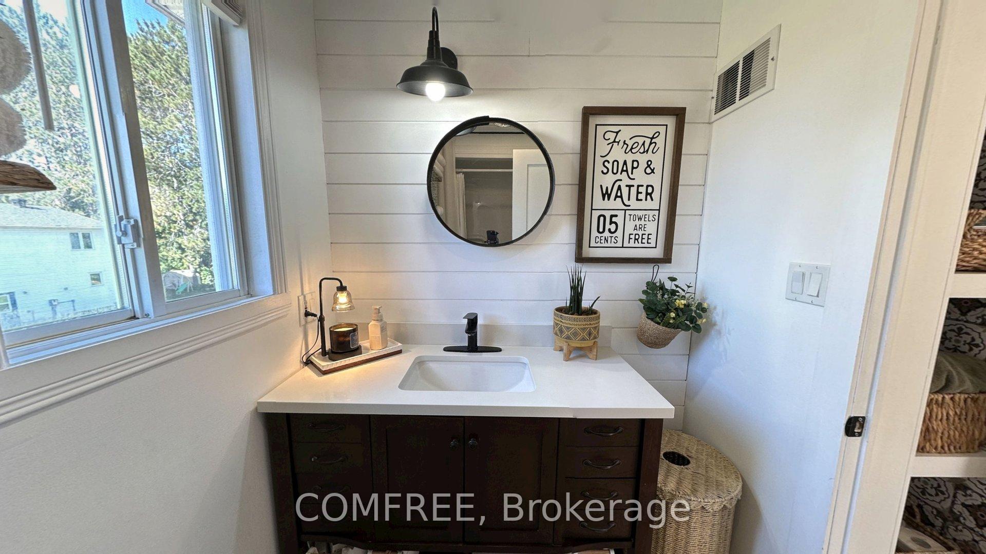 Photo 13 of 709 George Street, McNab/Braeside, Mcnab/Braeside Twps — HOMEH