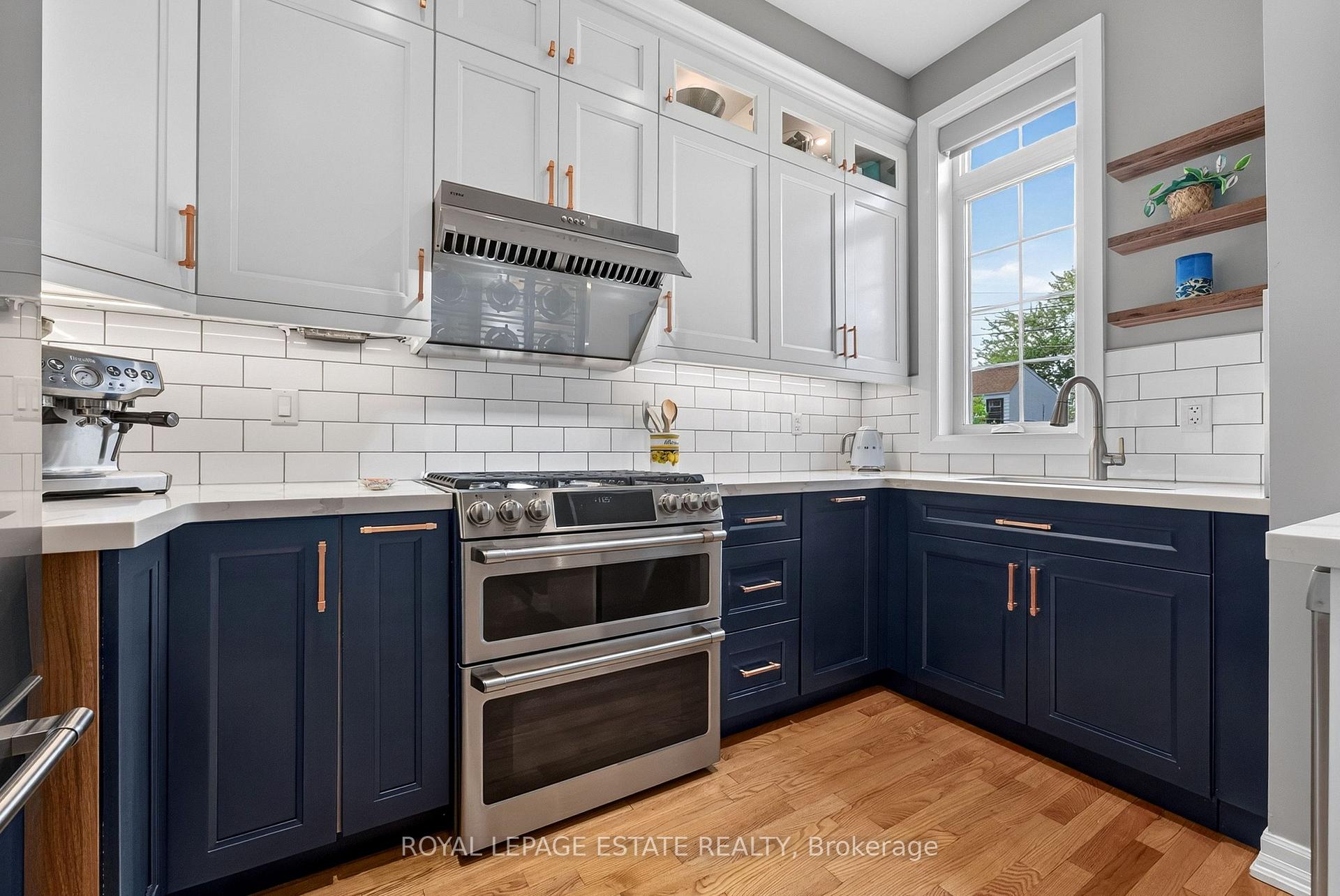 Photo 3 of 2112 Dundas Street E, Toronto, Woodbine Corridor — HOMEH