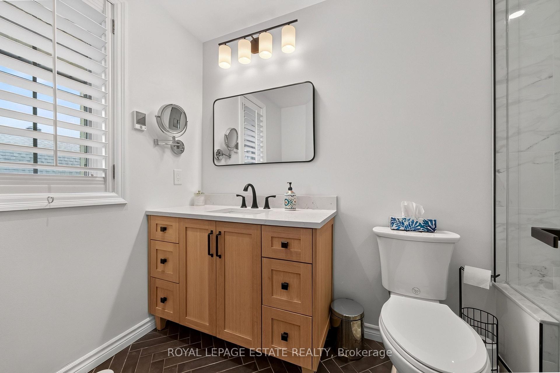 Photo 21 of 2112 Dundas Street E, Toronto, Woodbine Corridor — HOMEH