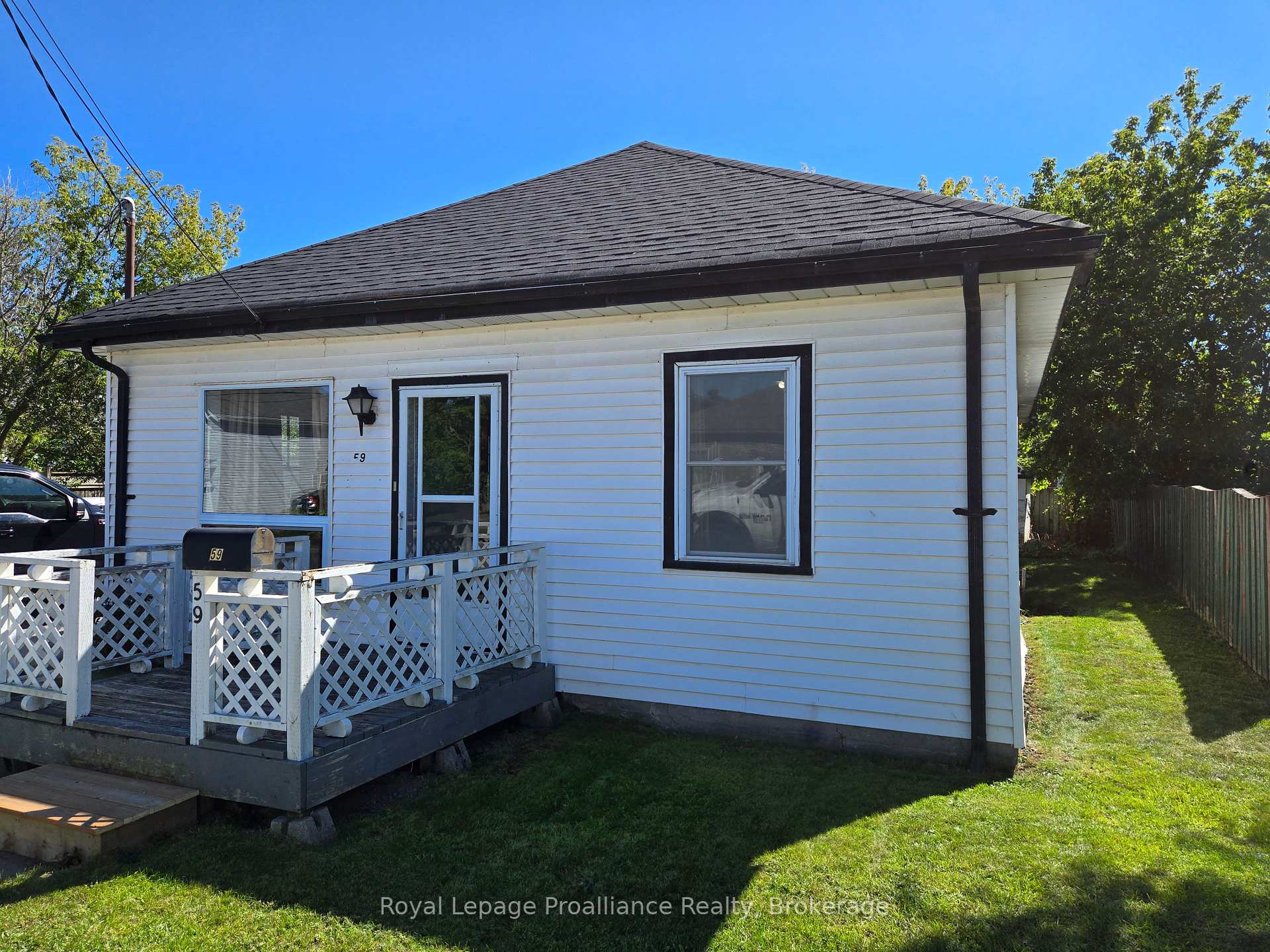 Photo 2 of 59 St Paul Street, Belleville, Belleville Ward — HOMEH