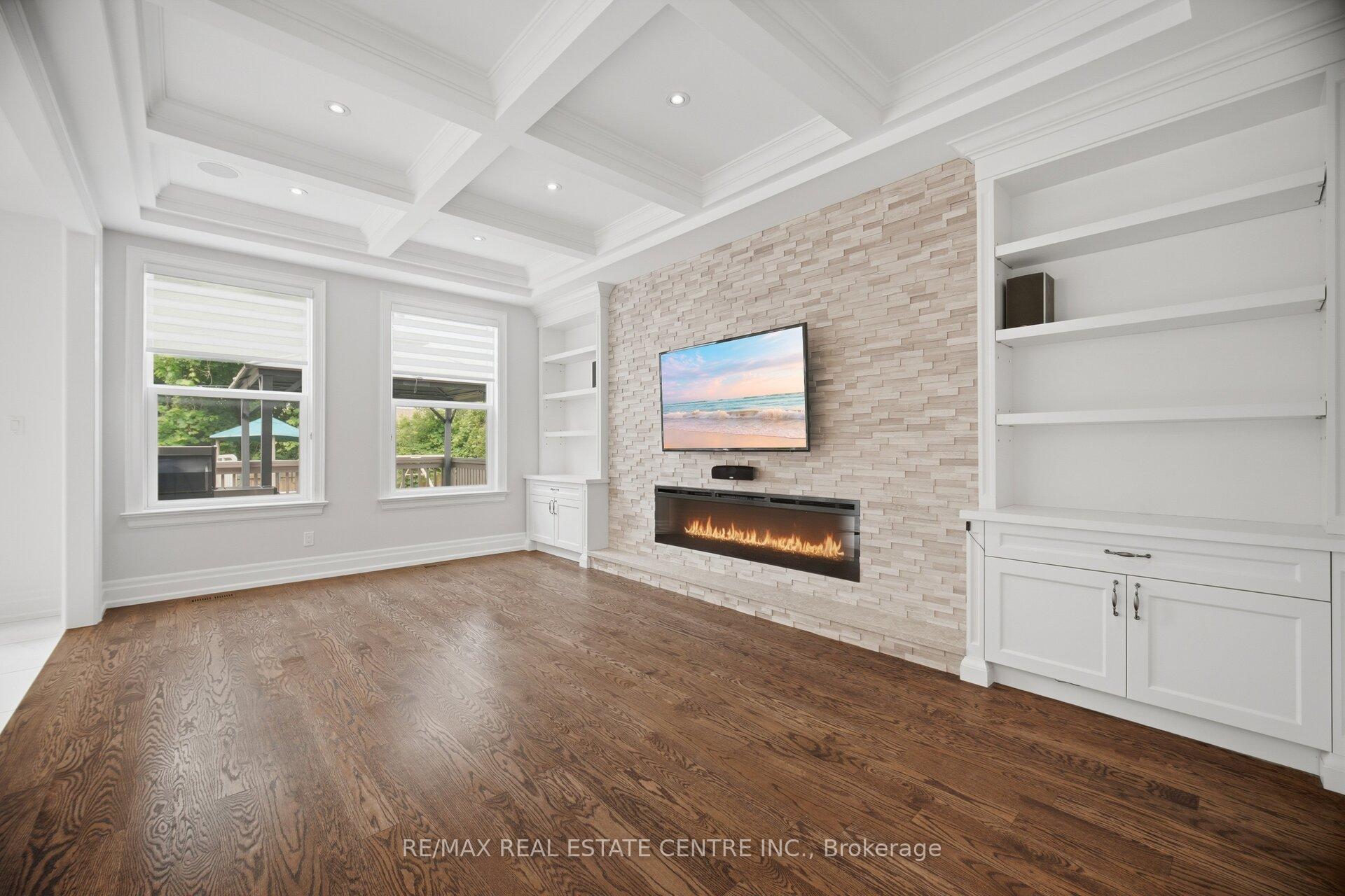Photo 15 of 1496 Mansfield Drive, Oakville, College Park — HOMEH