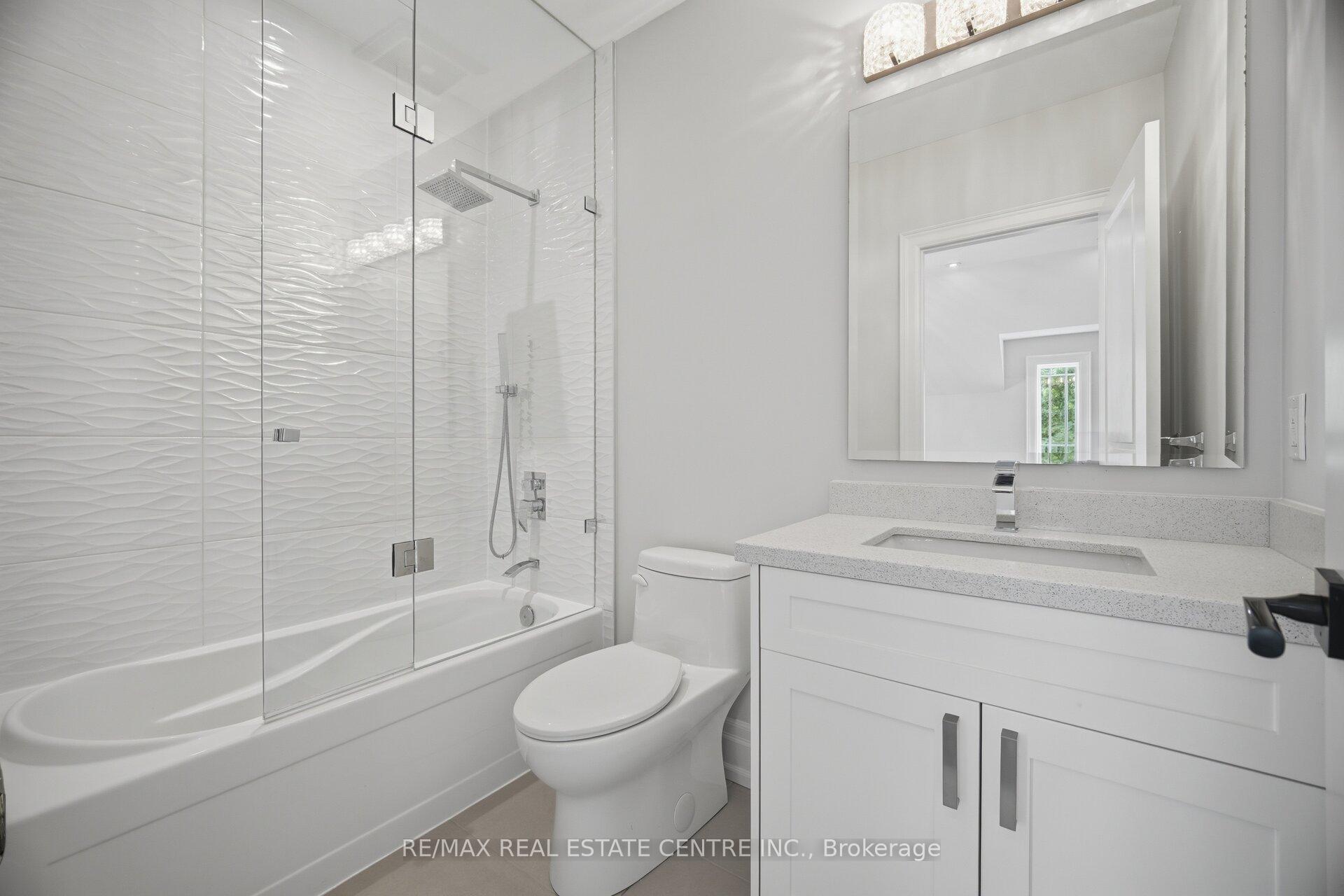 Photo 30 of 1496 Mansfield Drive, Oakville, College Park — HOMEH
