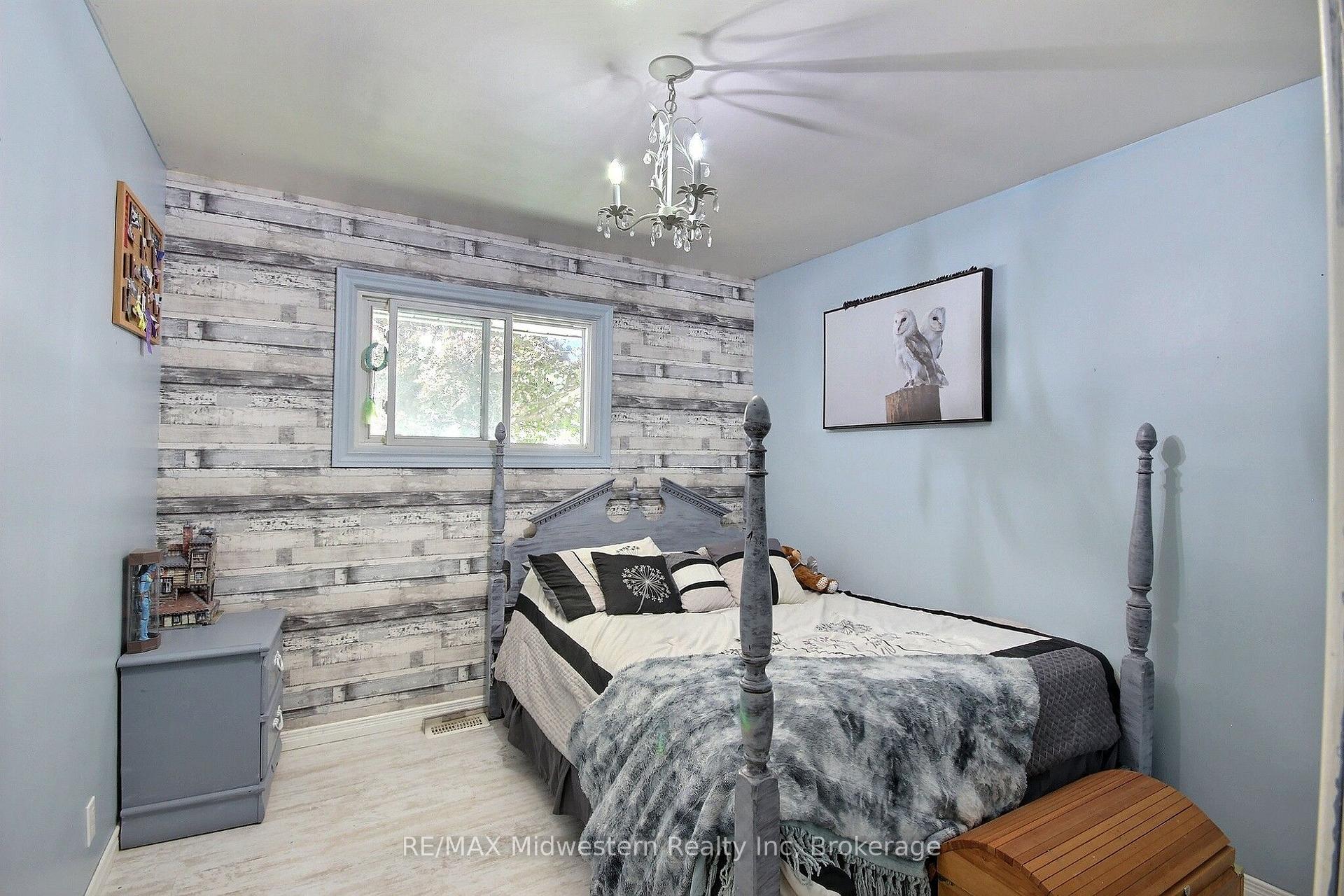 Photo 13 of 135 Queen Street, North Perth, Elma — HOMEH