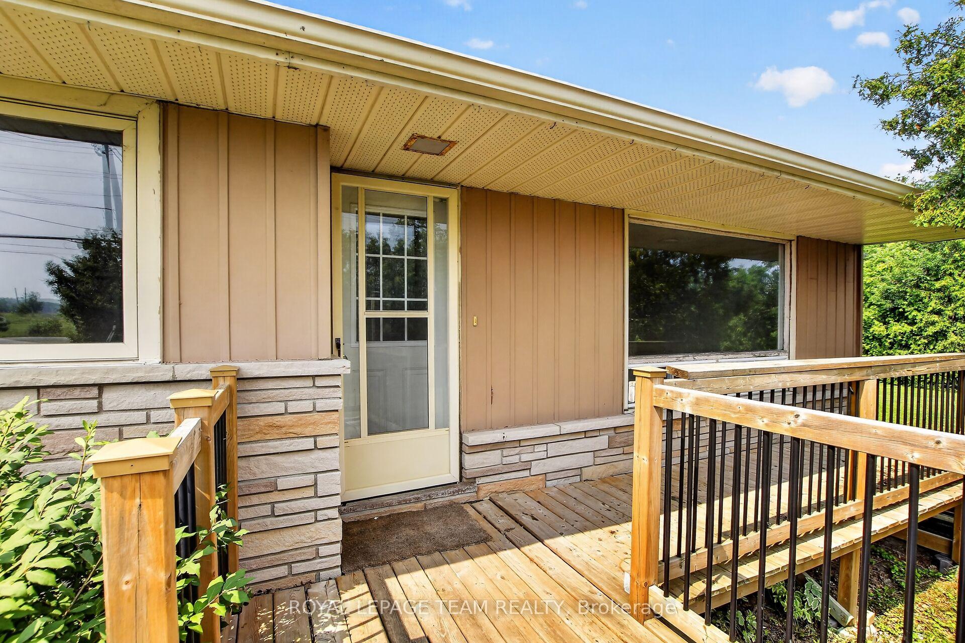 Photo 3 of 3679 Dunrobin Road, Ottawa, Dunrobin — HOMEH