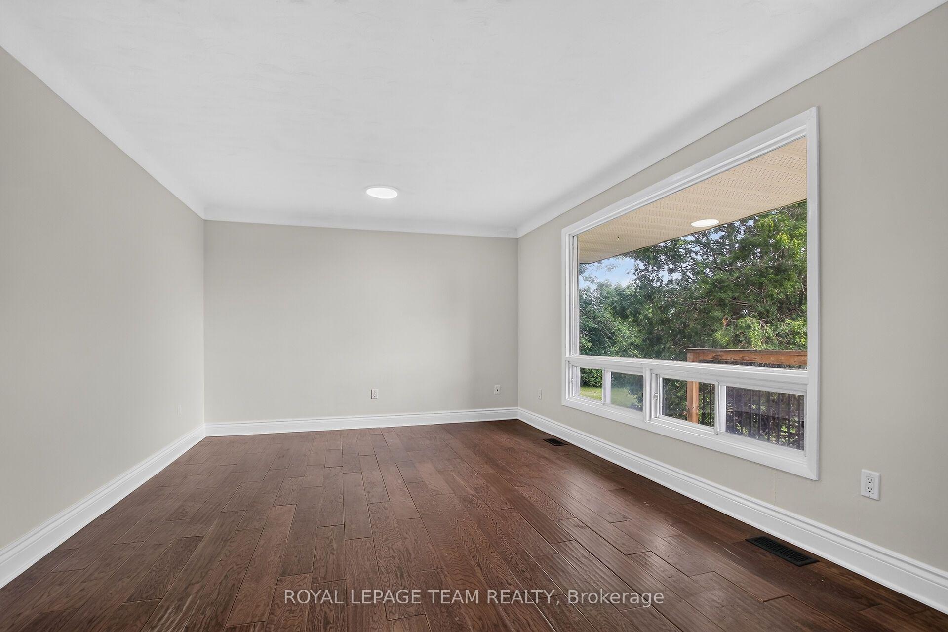 Photo 6 of 3679 Dunrobin Road, Ottawa, Dunrobin — HOMEH