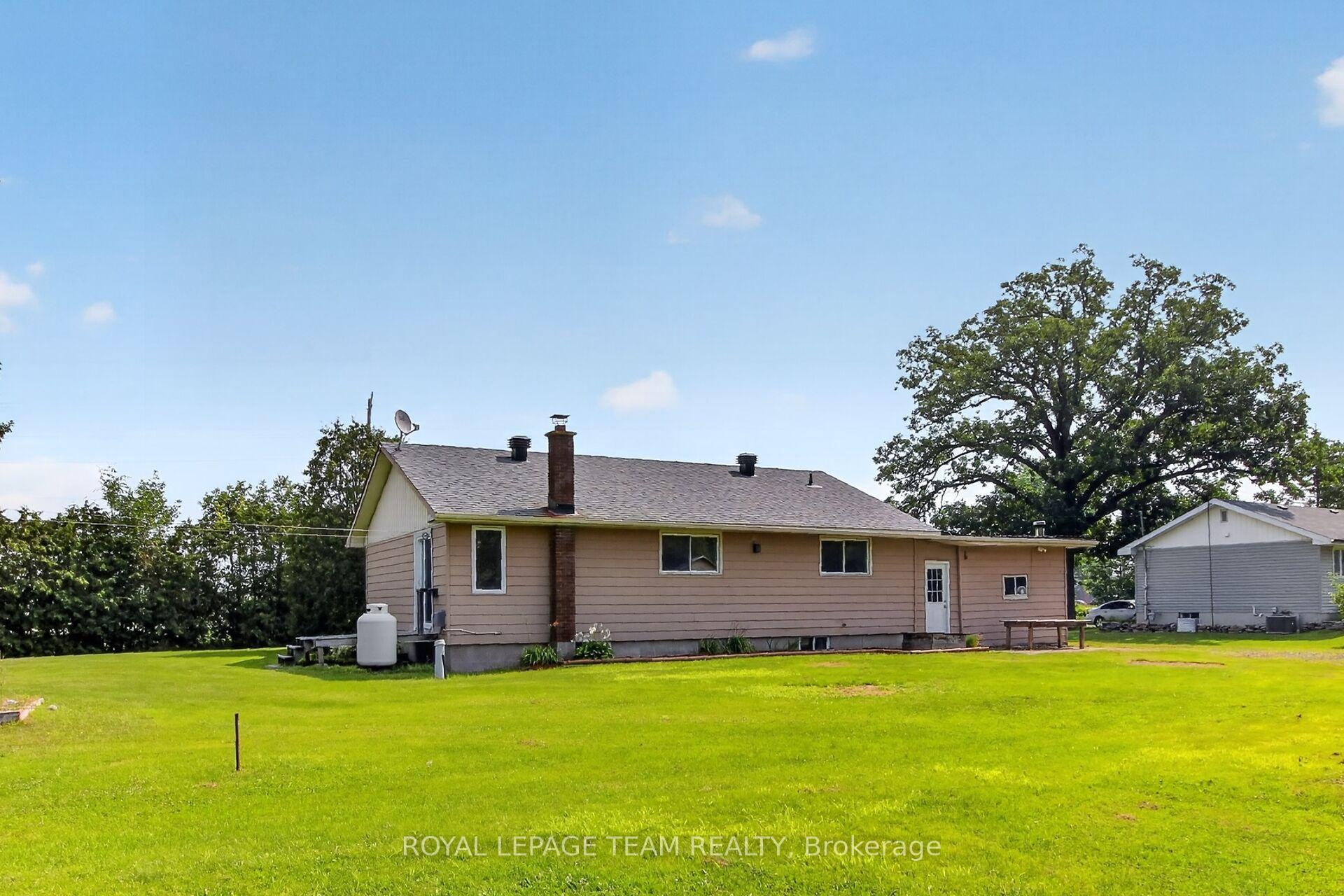 Photo 24 of 3679 Dunrobin Road, Ottawa, Dunrobin — HOMEH