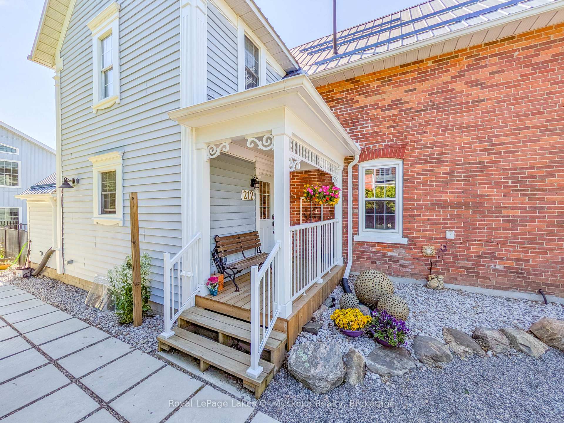 Photo 7 of 212 James Street, Bracebridge — HOMEH