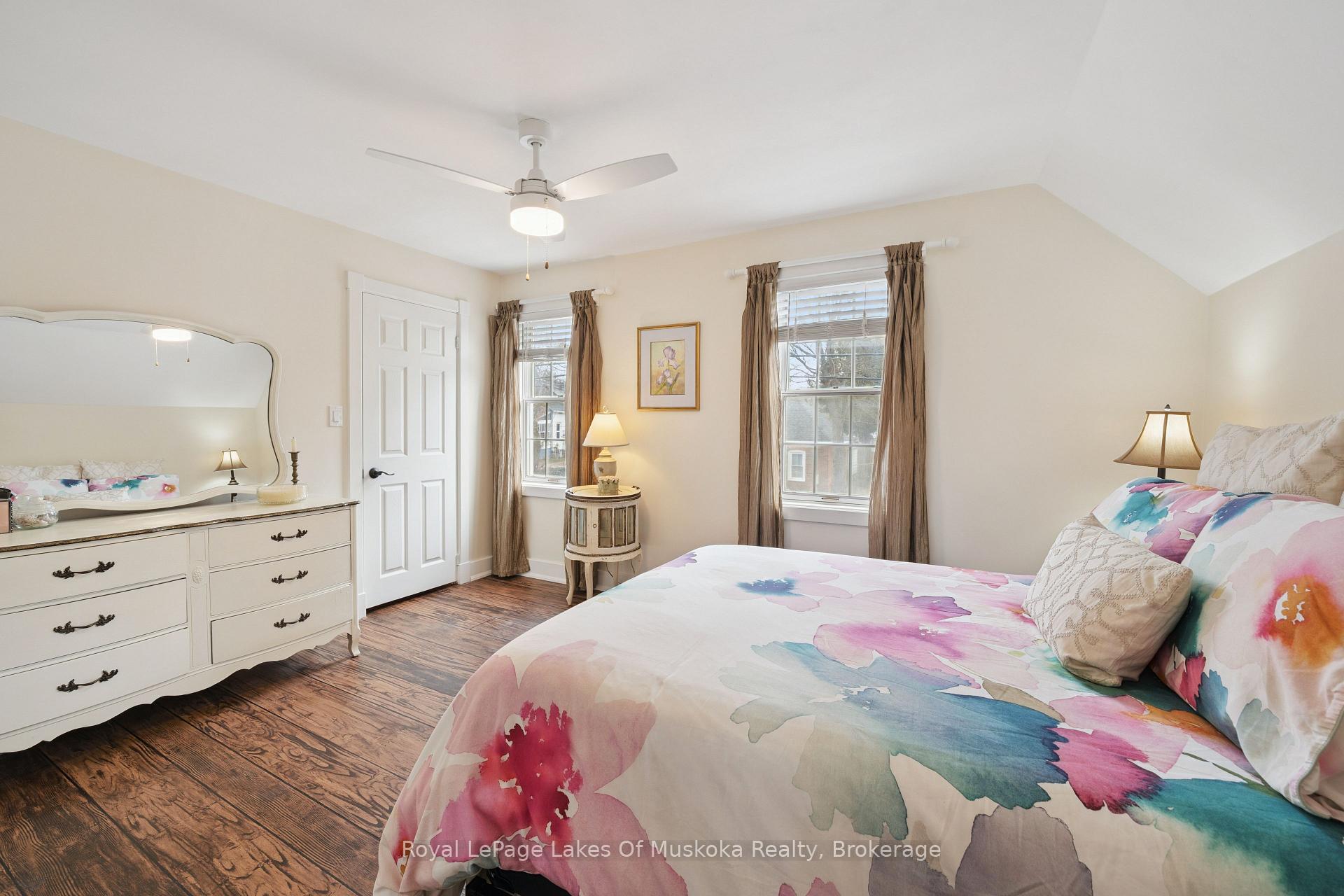Photo 21 of 212 James Street, Bracebridge — HOMEH