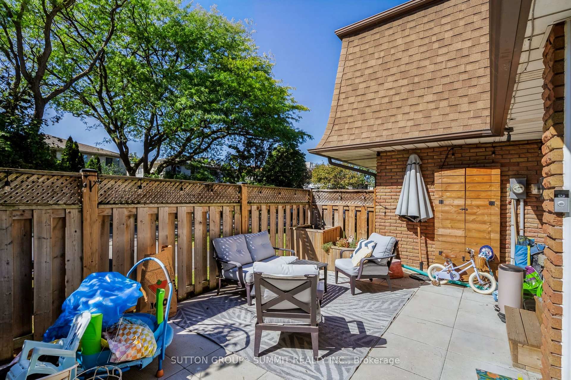 Photo 30 of Unit 16, 4018 Longmoor Drive, Burlington, Shoreacres — HOMEH