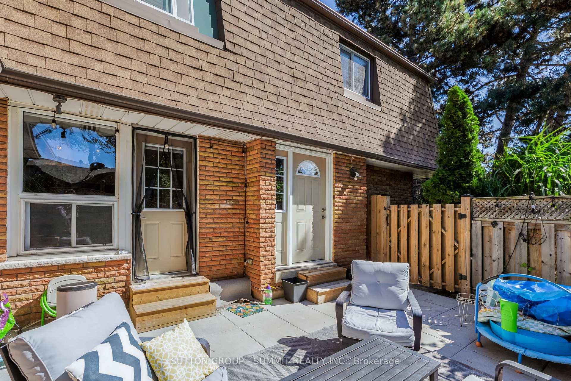 Photo 32 of Unit 16, 4018 Longmoor Drive, Burlington, Shoreacres — HOMEH