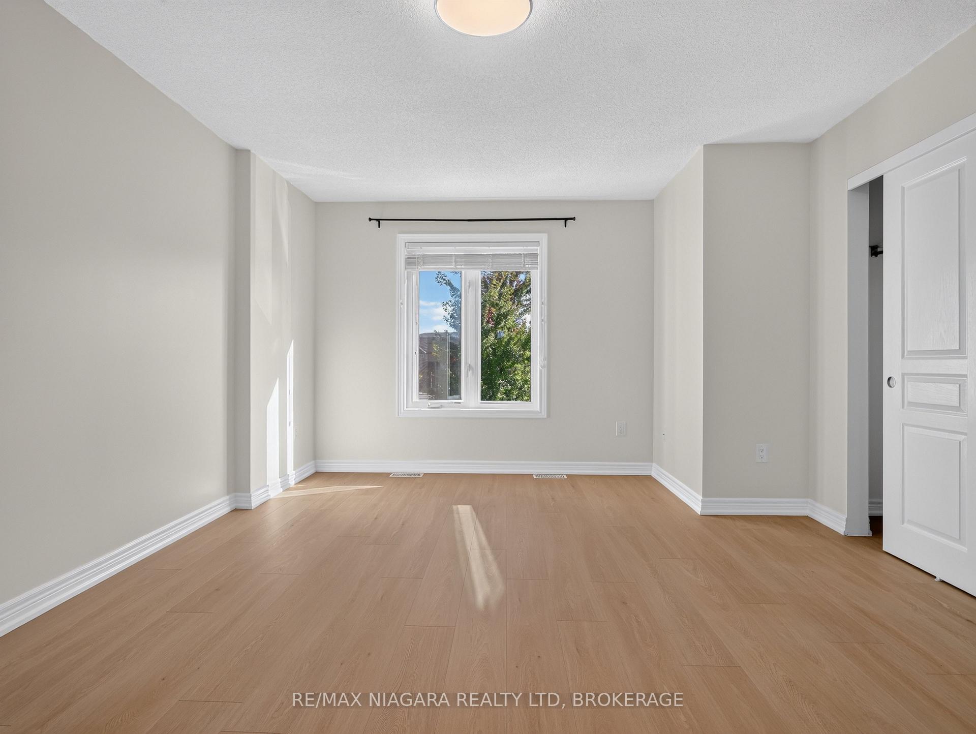 Photo 20 of Unit 37, 6118 Kelsey Crescent, Niagara Falls, Forestview — HOMEH