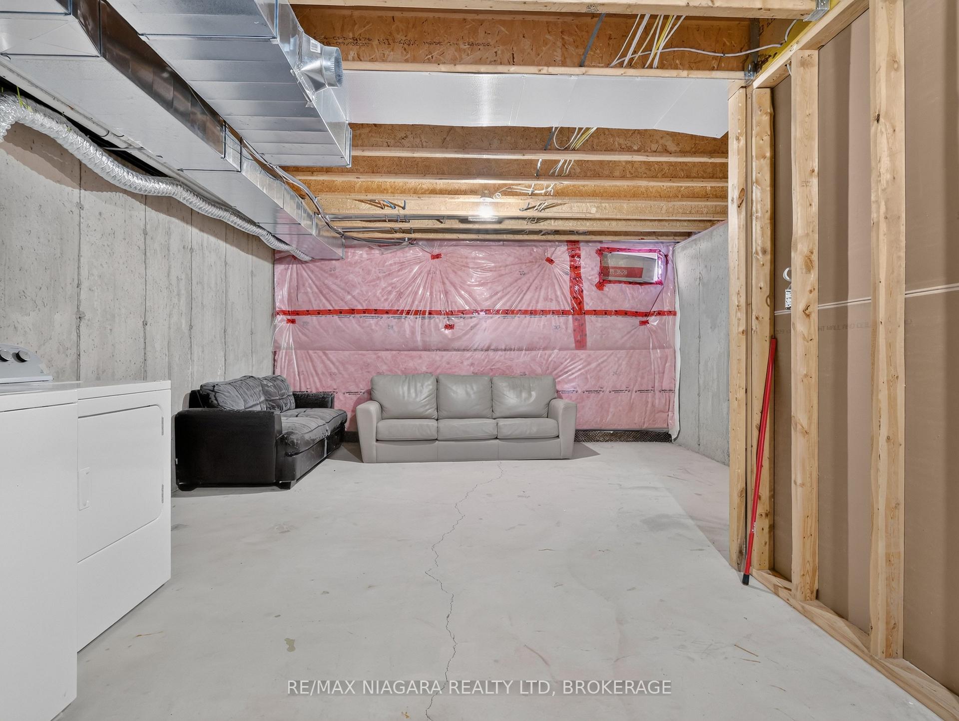 Photo 34 of Unit 37, 6118 Kelsey Crescent, Niagara Falls, Forestview — HOMEH
