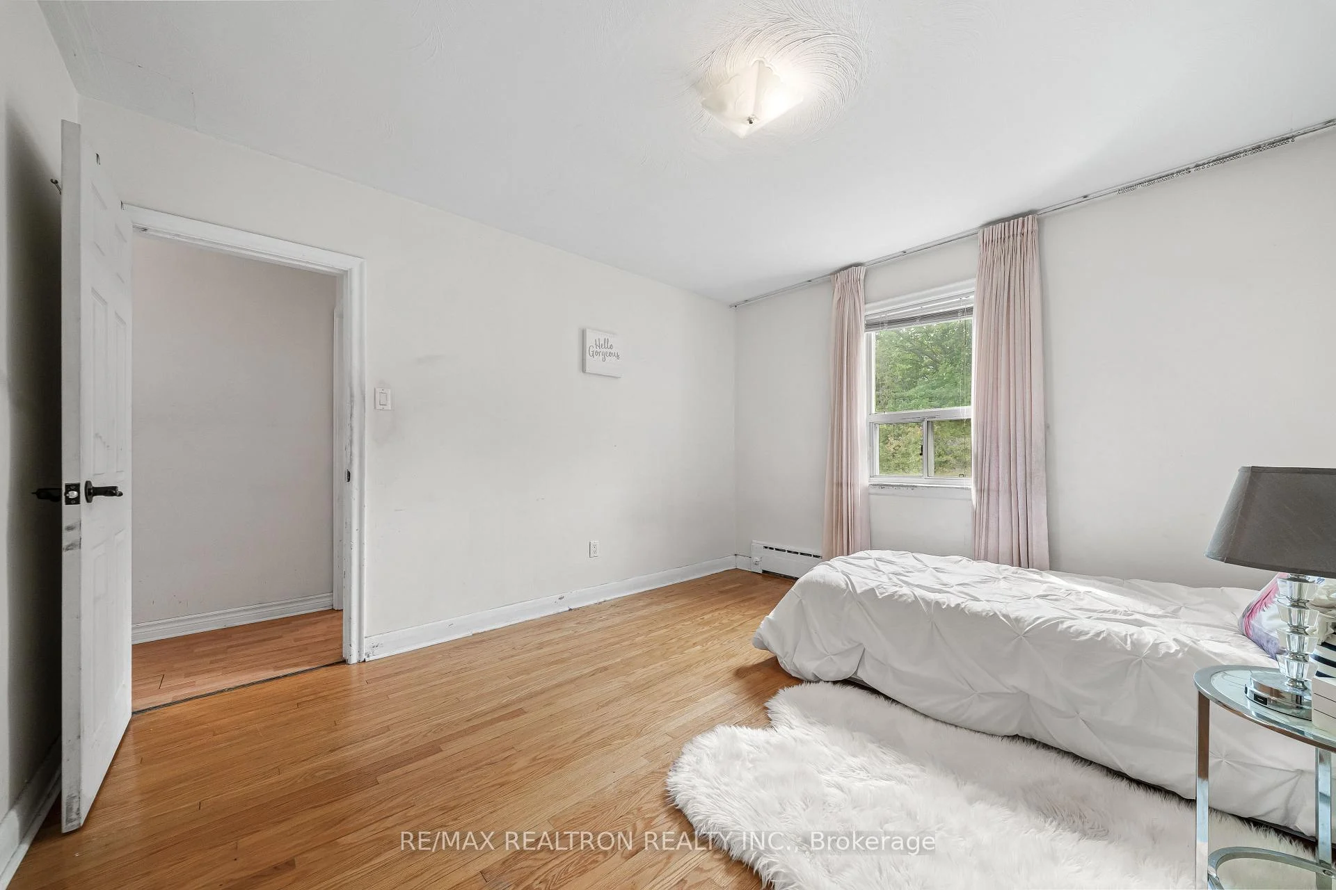 Photo 16 of 68 Elfreda Boulevard, Scarborough, Clairlea-Birchmount — HOMEH