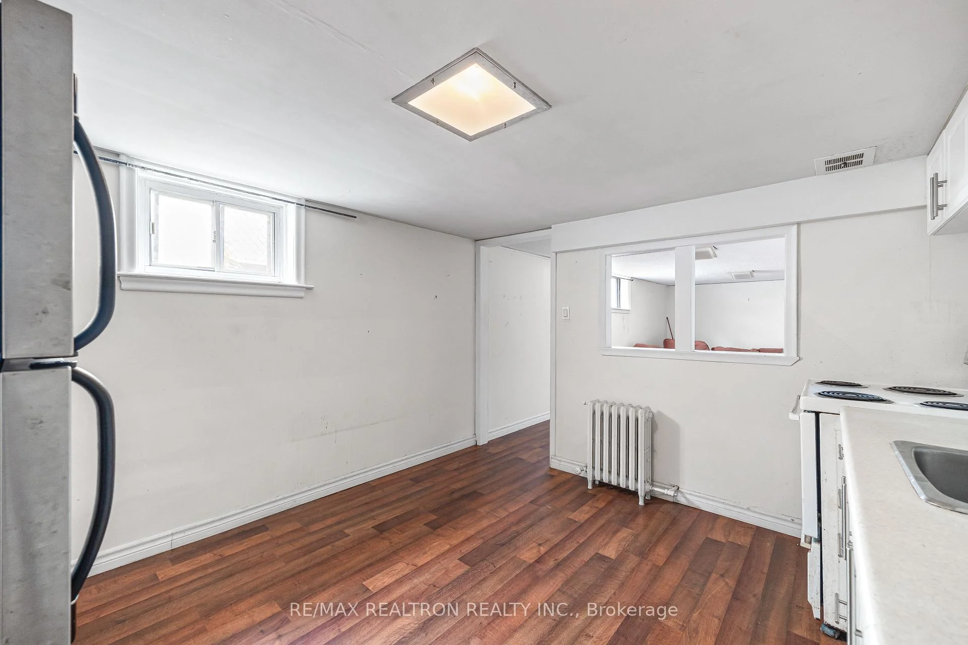 Photo 34 of 68 Elfreda Boulevard, Scarborough, Clairlea-Birchmount — HOMEH