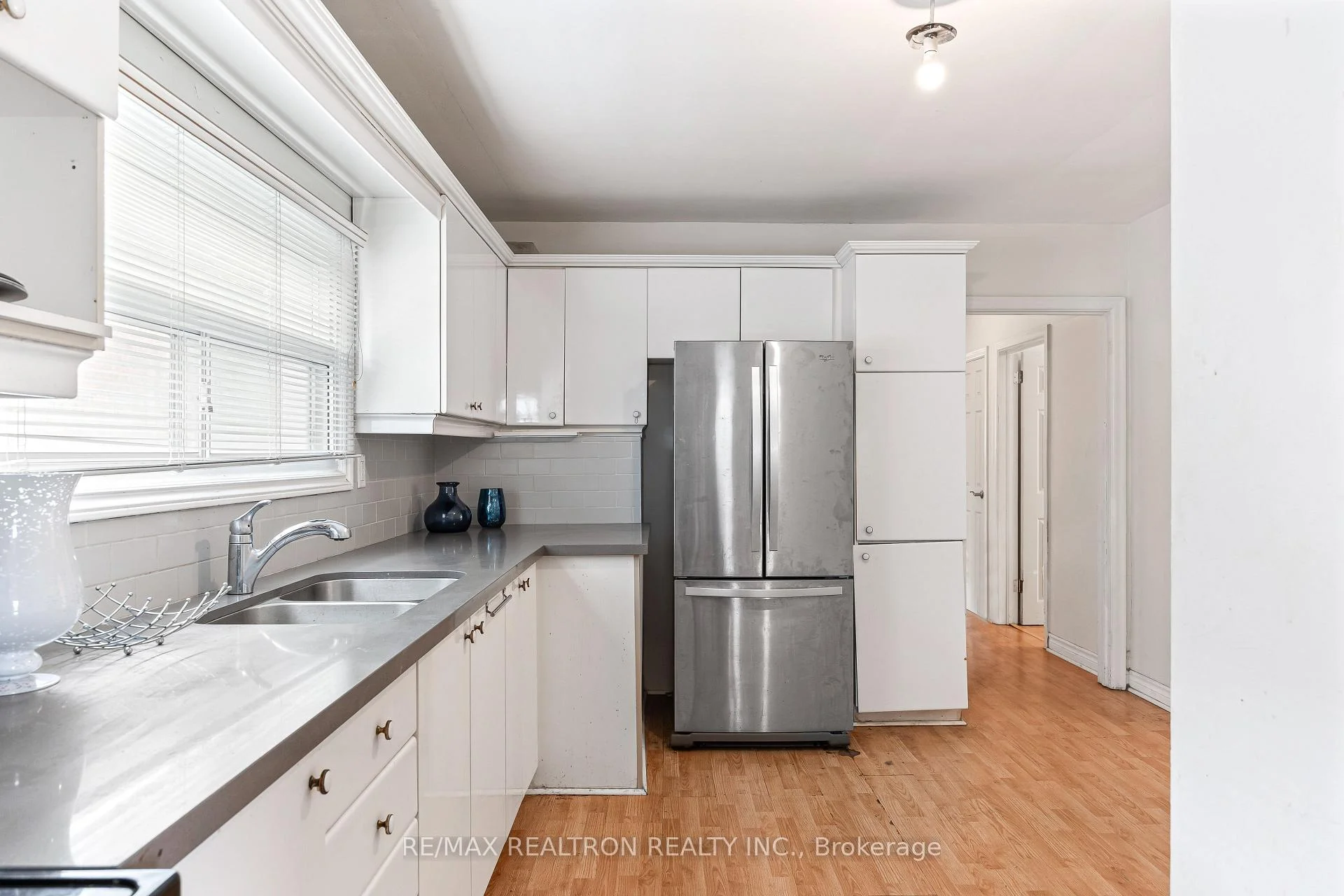 Photo 42 of 68 Elfreda Boulevard, Scarborough, Clairlea-Birchmount — HOMEH