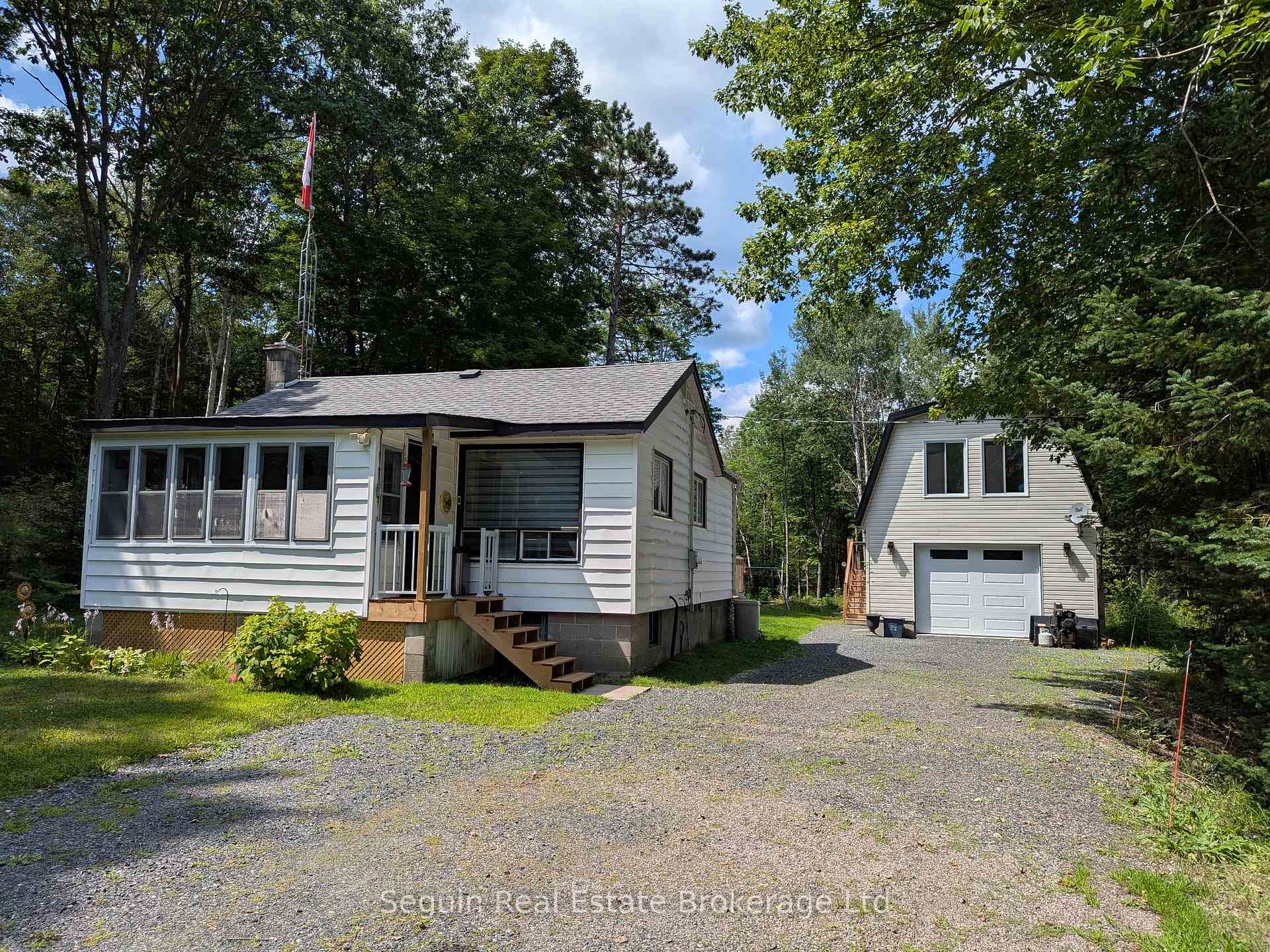 Photo of 44 Springhill Road