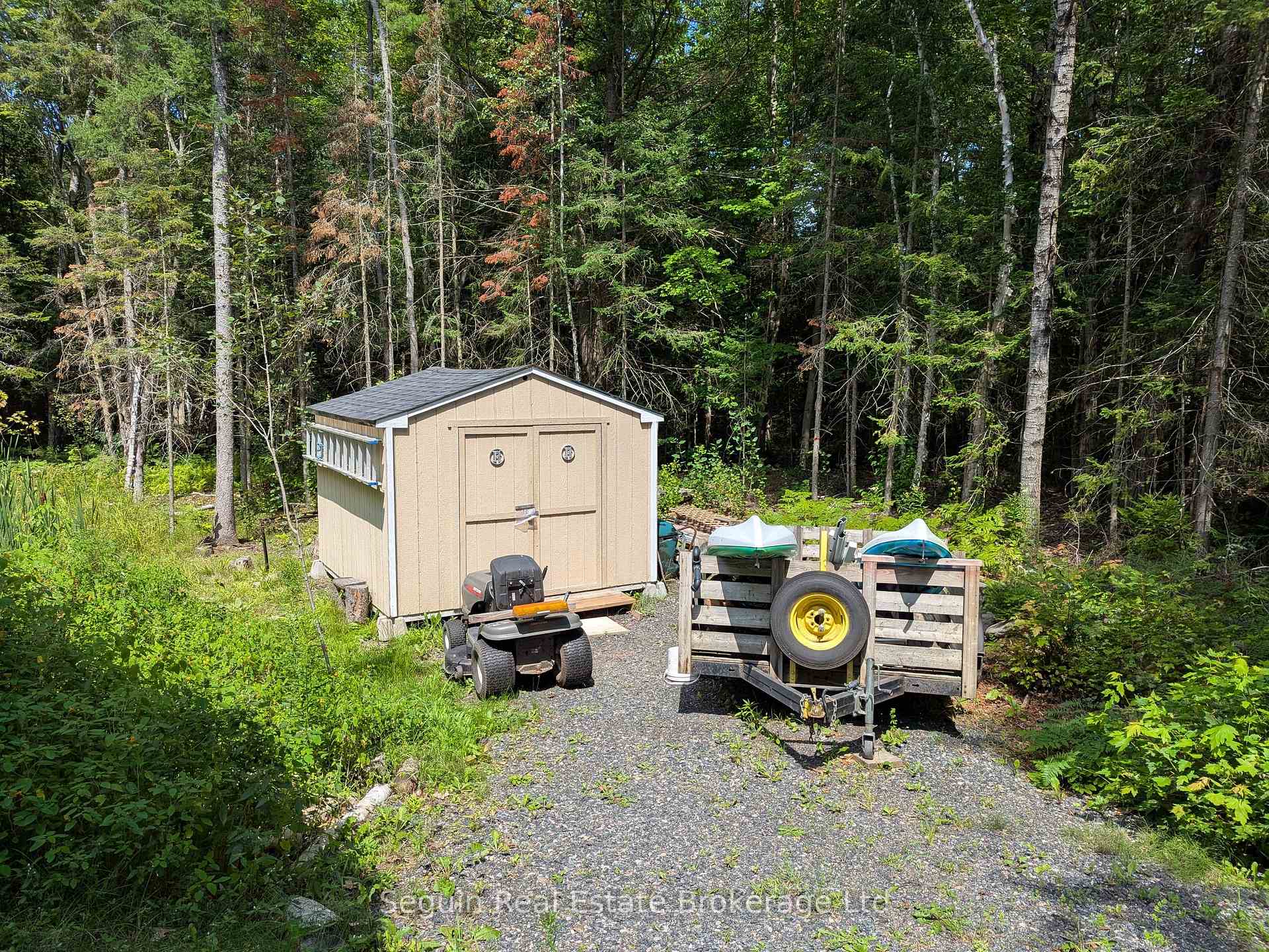 Photo 10 of 44 Springhill Road, McKellar — HOMEH