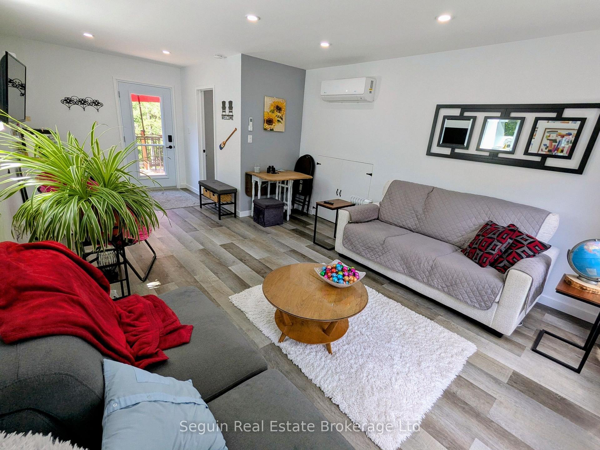 Photo 3 of 44 Springhill Road, McKellar — HOMEH