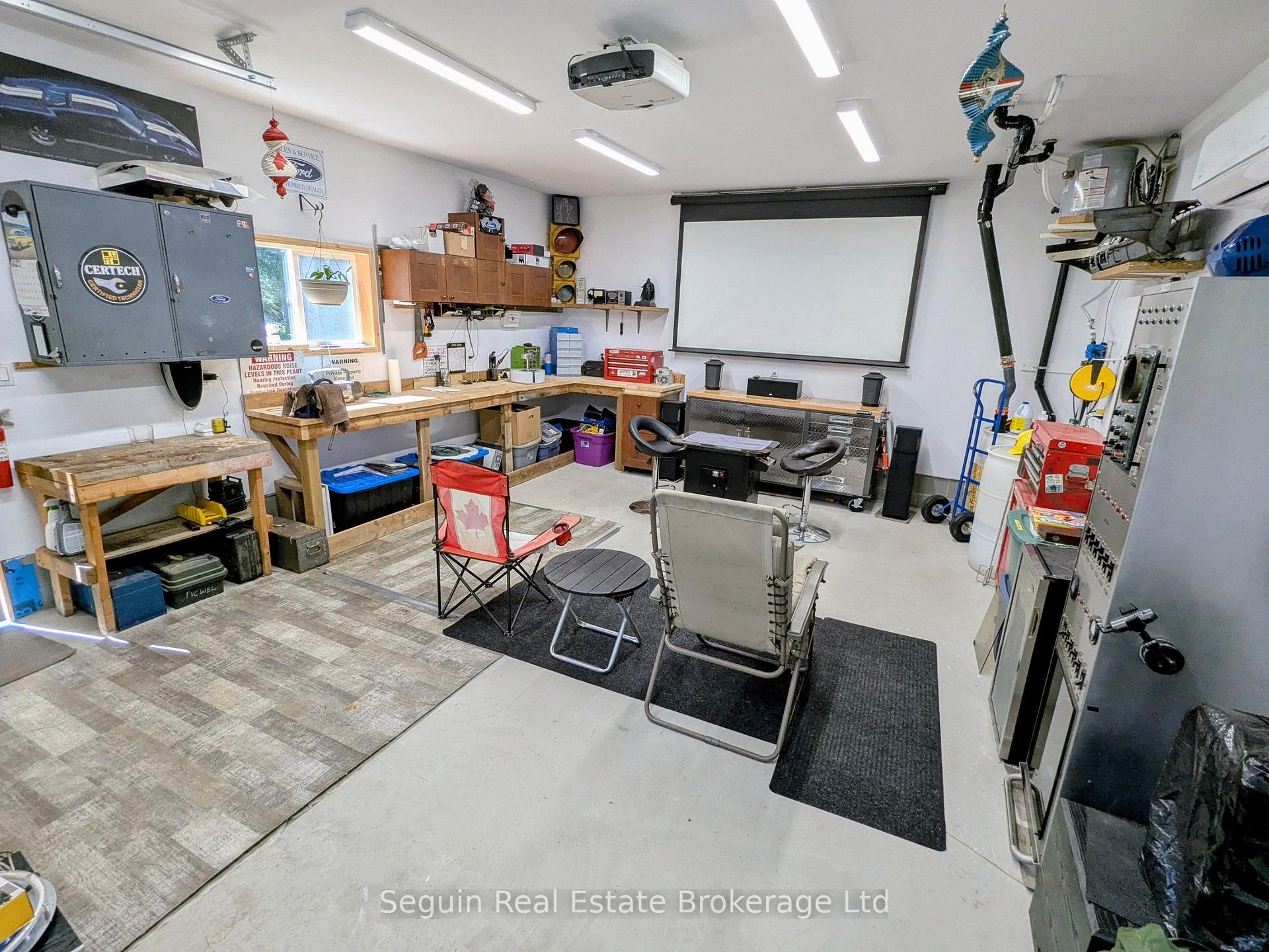 Photo 15 of 44 Springhill Road, McKellar — HOMEH