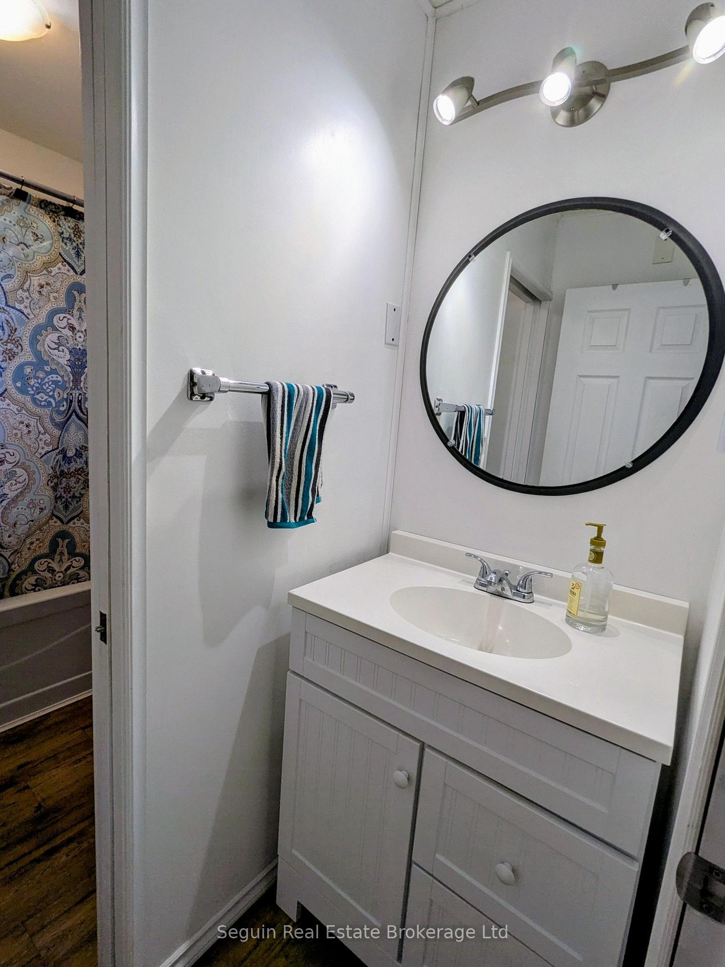 Photo 25 of 44 Springhill Road, McKellar — HOMEH