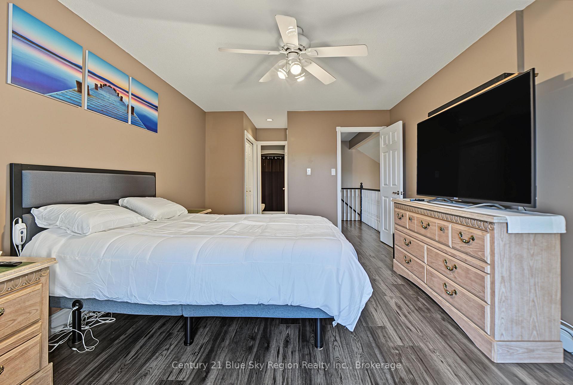 Photo 21 of 126 Cloverbrae Crescent, North Bay, Ferris — HOMEH
