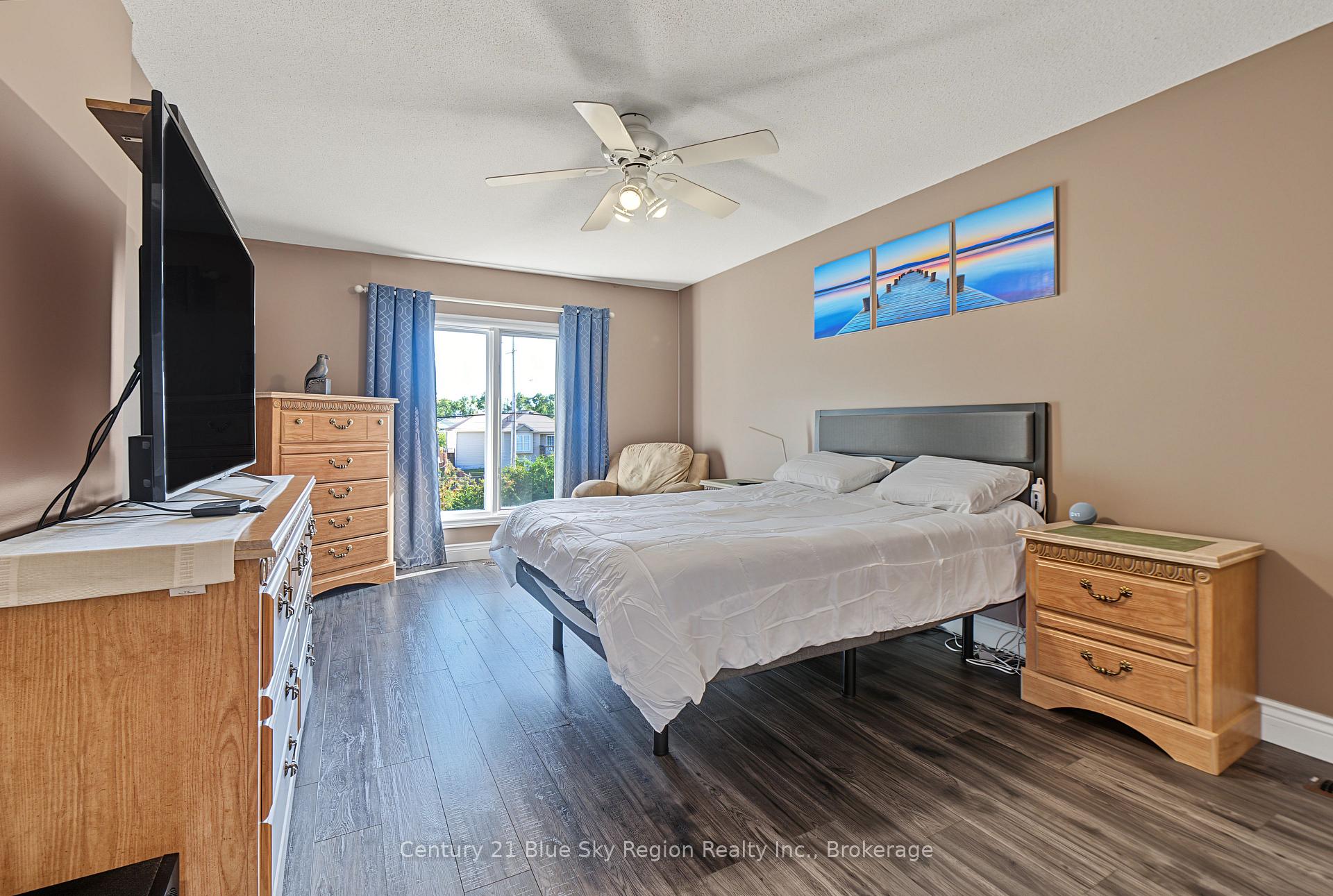 Photo 20 of 126 Cloverbrae Crescent, North Bay, Ferris — HOMEH