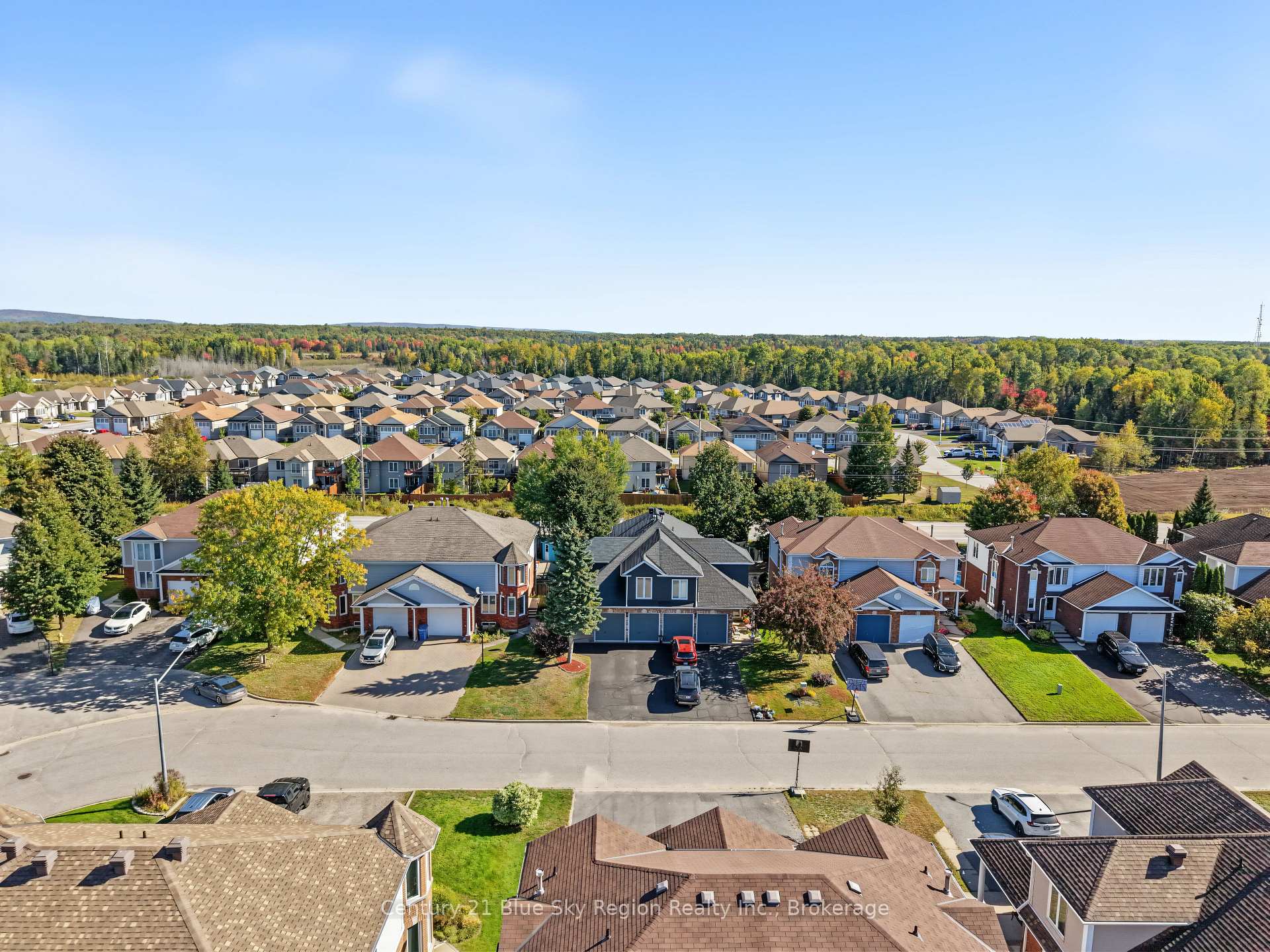 Photo 40 of 126 Cloverbrae Crescent, North Bay, Ferris — HOMEH