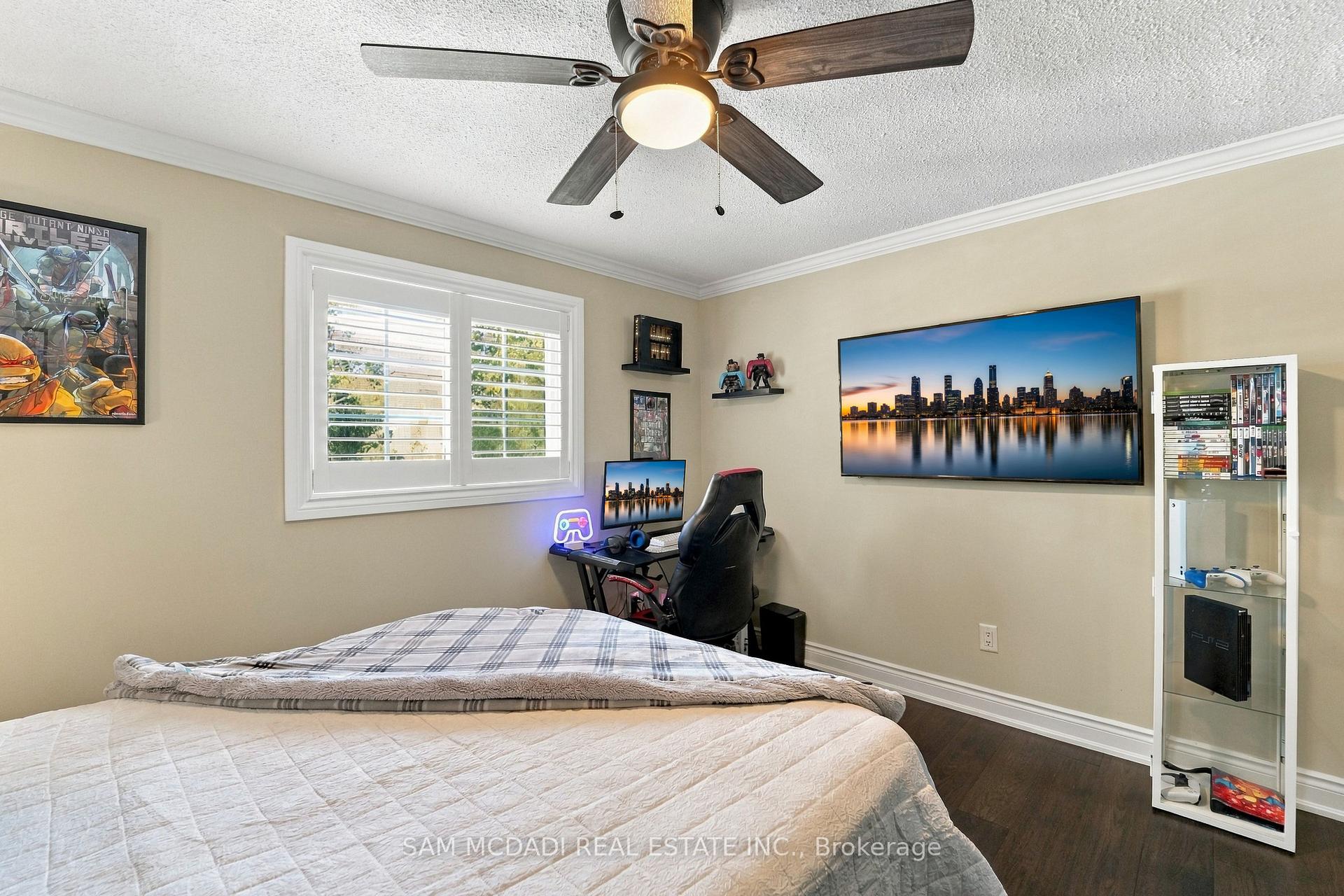 Photo 24 of 22 Bywood Crescent, Hamilton, Stoney Creek Mountain — HOMEH