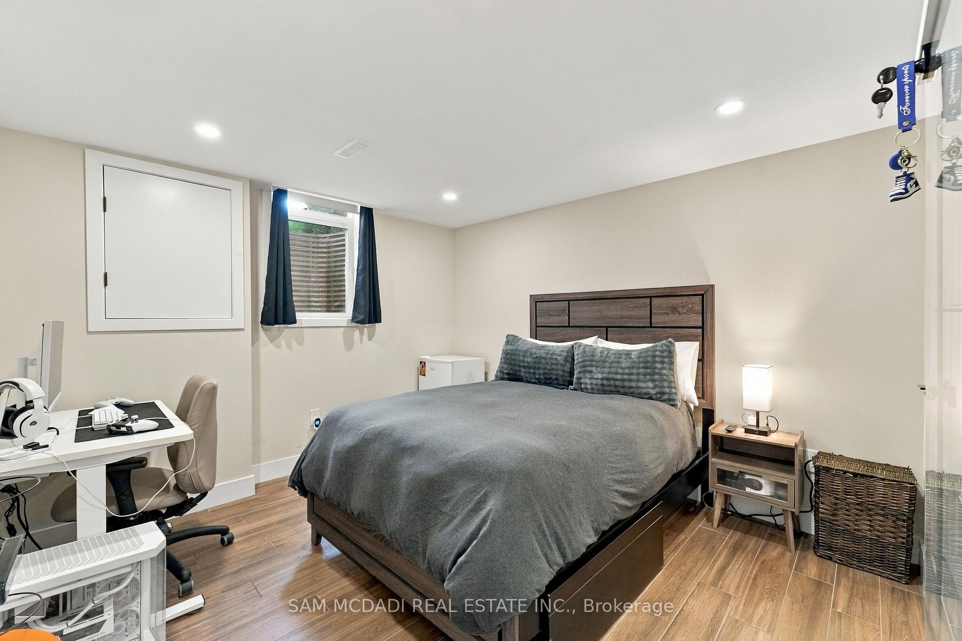 Photo 32 of 22 Bywood Crescent, Hamilton, Stoney Creek Mountain — HOMEH