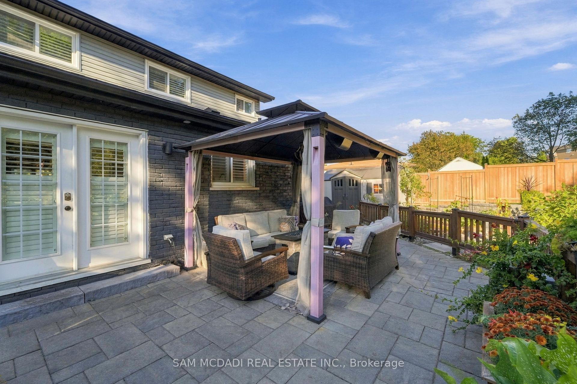 Photo 40 of 22 Bywood Crescent, Hamilton, Stoney Creek Mountain — HOMEH